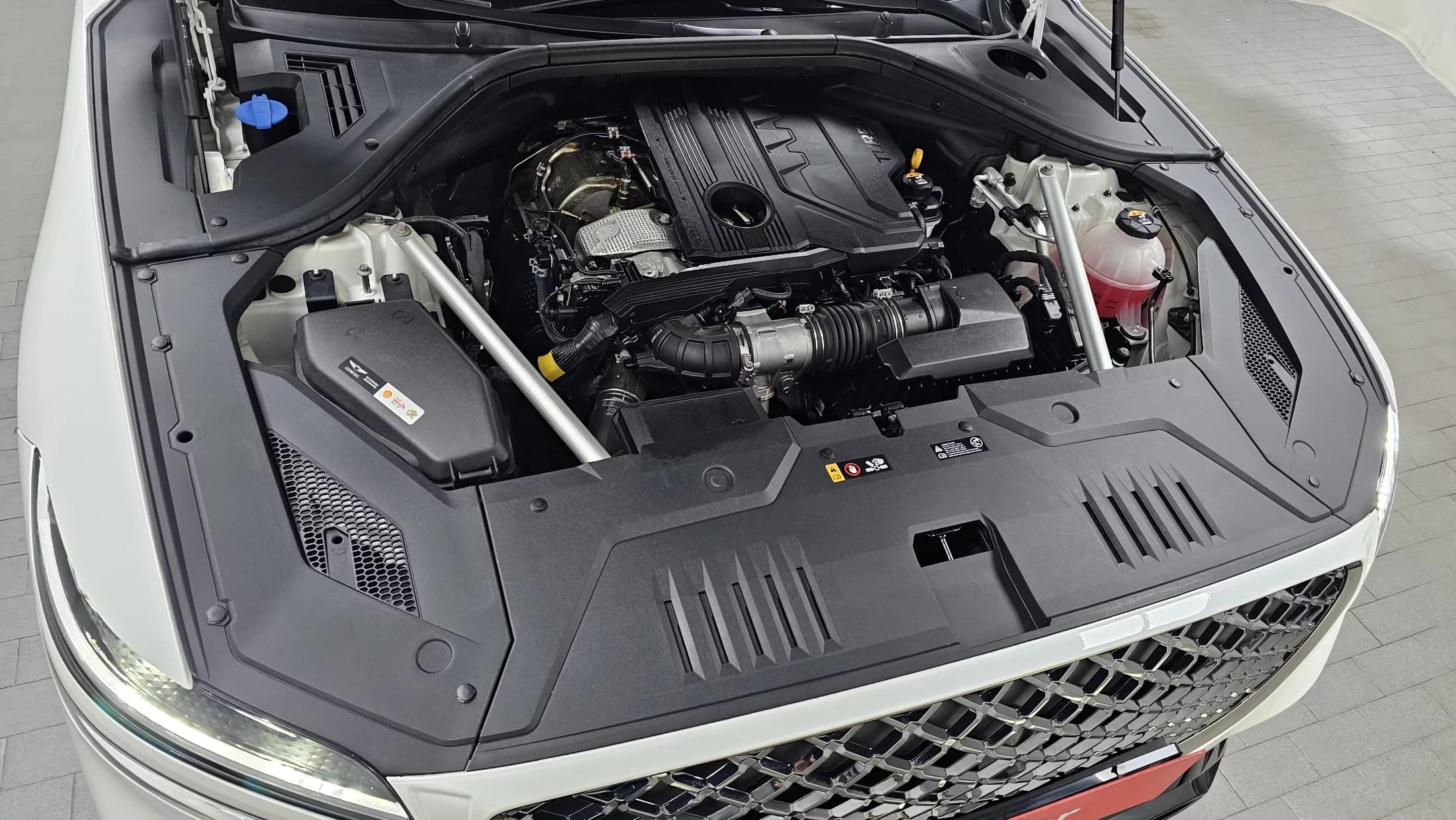 Genesis GV70 2.2 Diesel 2WD, 2021 г. 30337 км. — фото 6