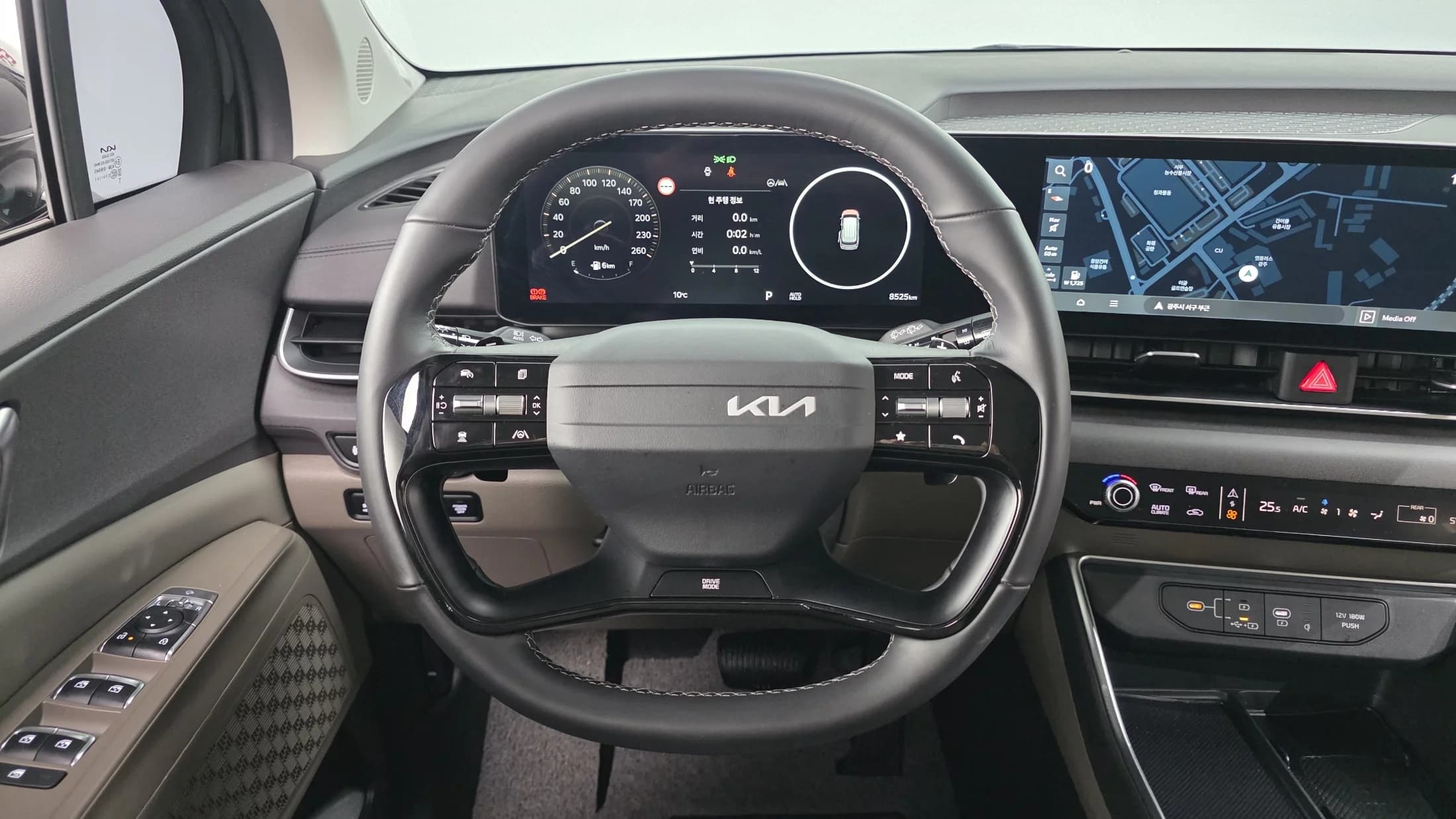 Kia Carnival Gasoline 9-Seater Noblesse, 2025 г. 8646 км. — фото 13