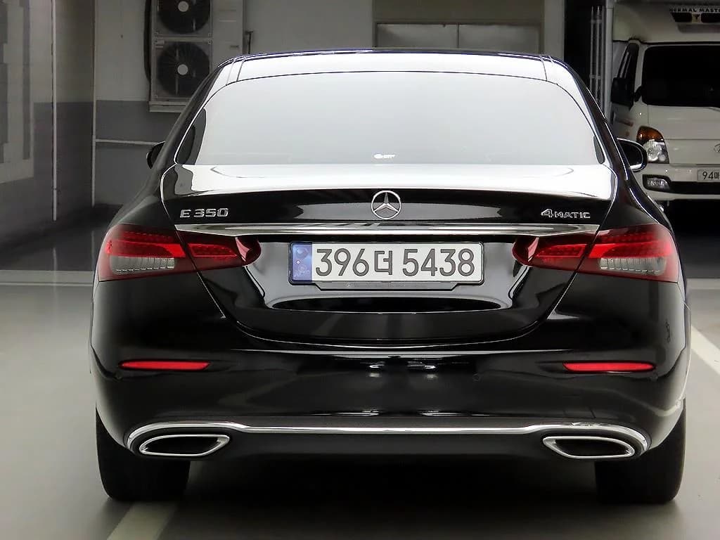 Mercedes-Benz E-Class E350 4MATIC Avantgarde, 2022 г. 51840 км. — фото 3