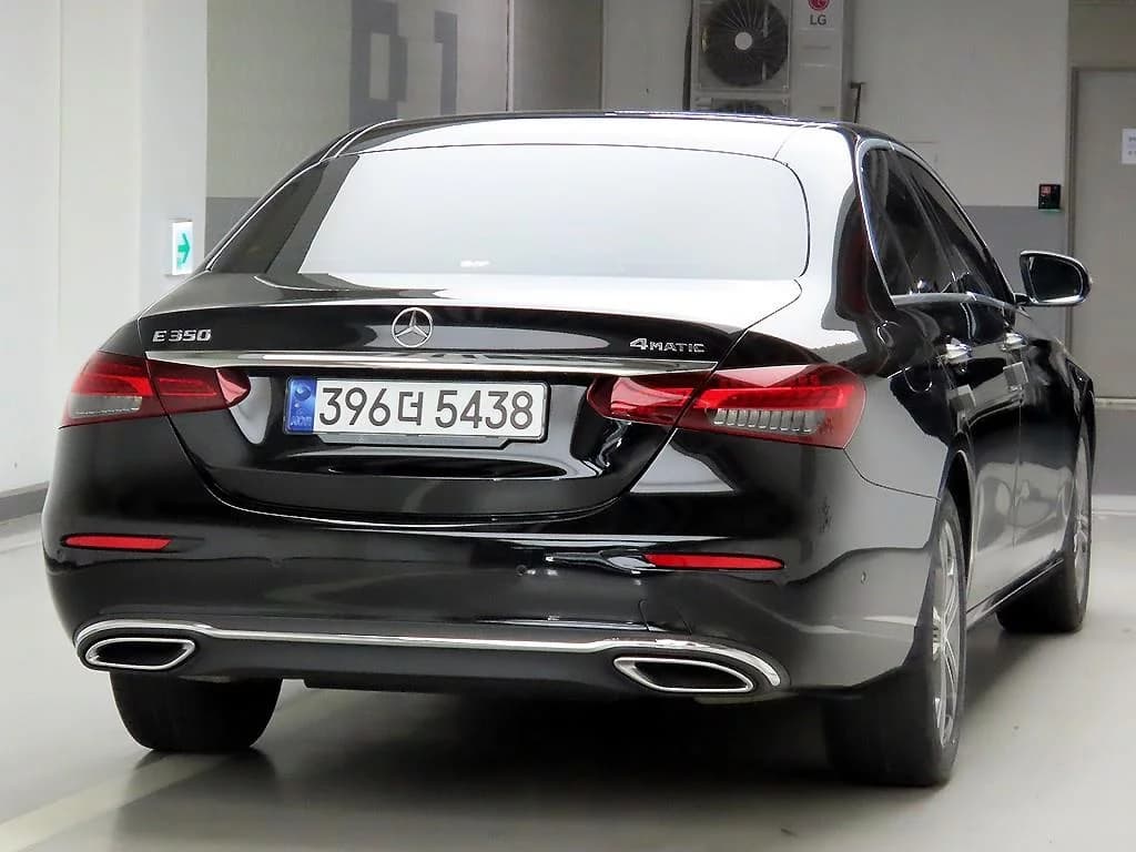 Mercedes-Benz E-Class E350 4MATIC Avantgarde, 2022 г. 51840 км. — фото 4