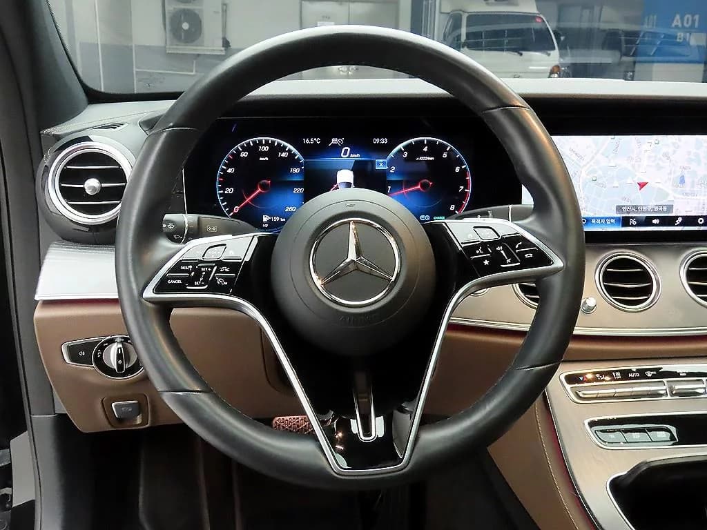 Mercedes-Benz E-Class E350 4MATIC Avantgarde, 2022 г. 51840 км. — фото 6