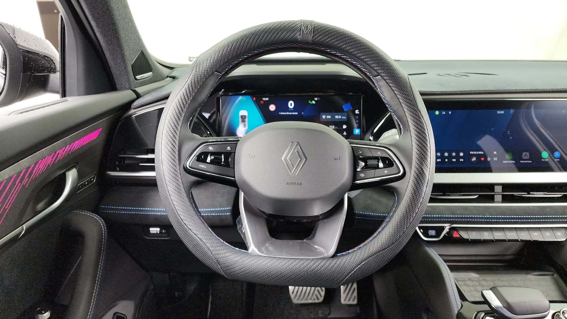 Renault Grand Koleos 2.0 Esprit Alpine 4WD, 2025 г. 5097 км. — фото 13