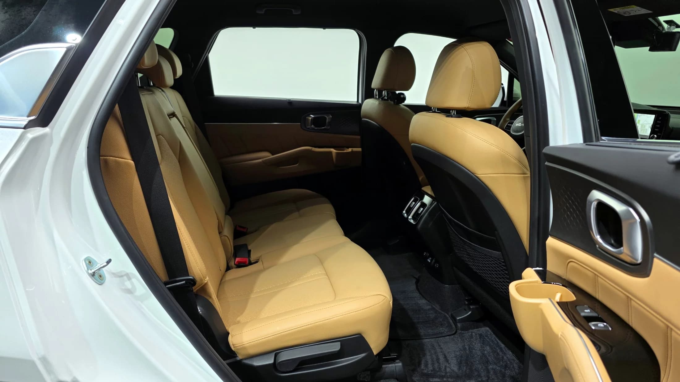 Kia Sorento Gasoline 2.5T 2WD Noblesse, 2022 г. 32832 км. — фото 12