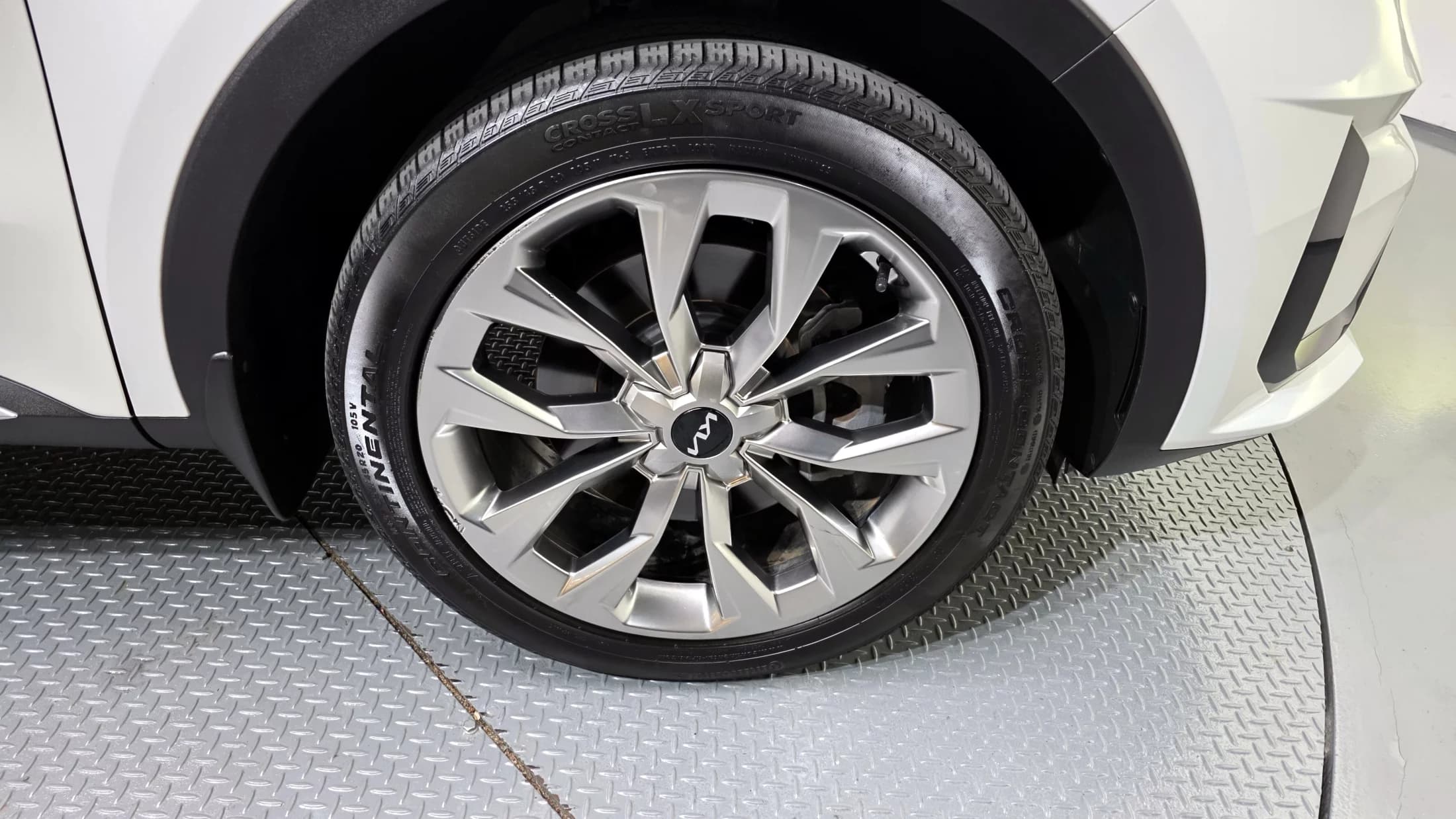 Kia Sorento Gasoline 2.5T 2WD Noblesse, 2022 г. 32832 км. — фото 5