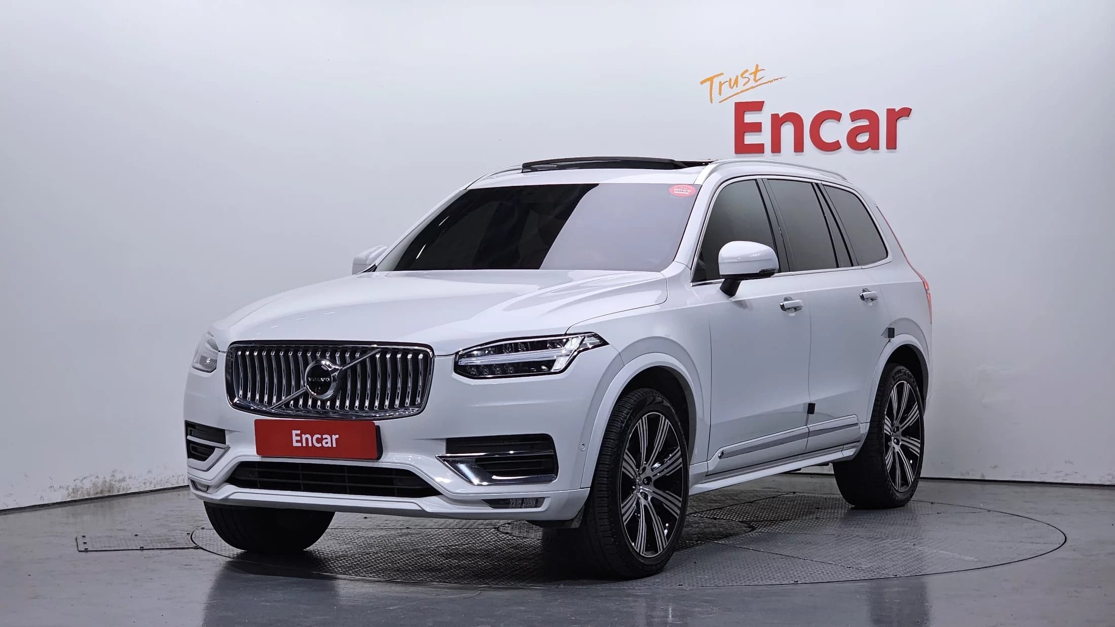Volvo XC90 B6 Inscription, 2022 г. 72933 км.