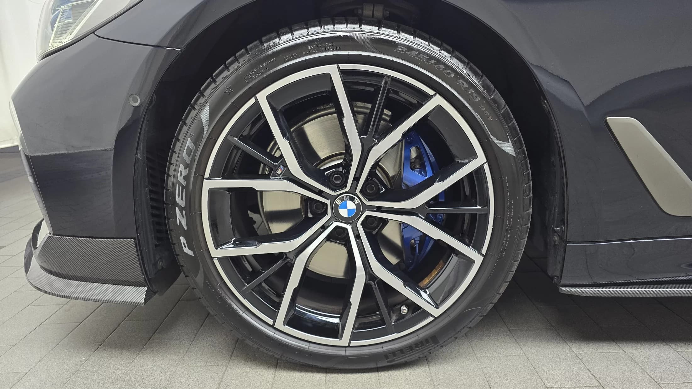 BMW 5-Series 530i M Sport Package, 2023 г. 30058 км. — фото 5