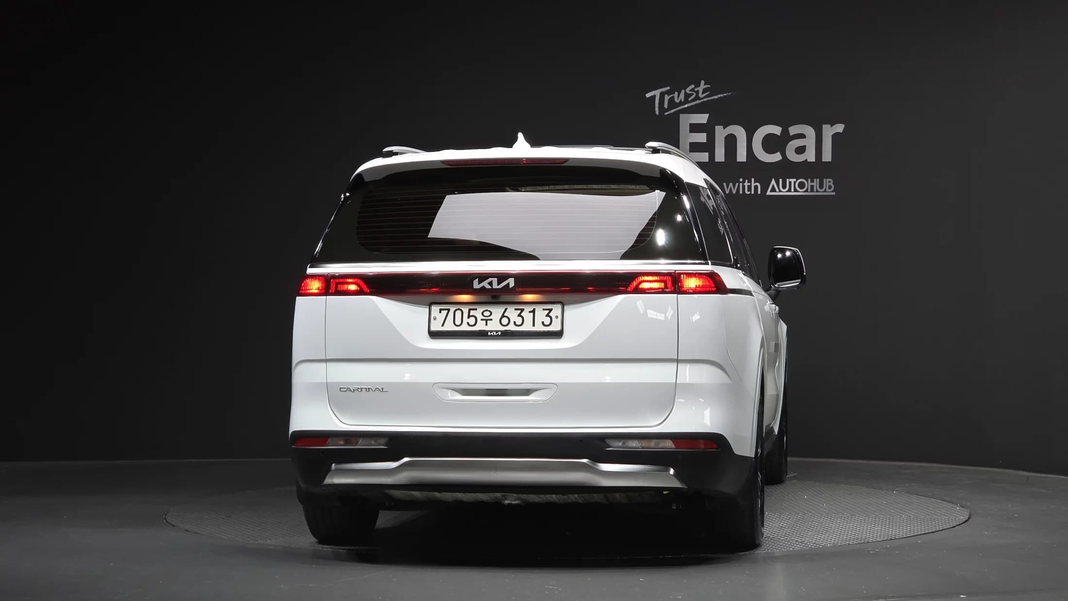 Kia Carnival Gasoline 11-Seater Signature, 2022 г. 104152 км. — фото 4