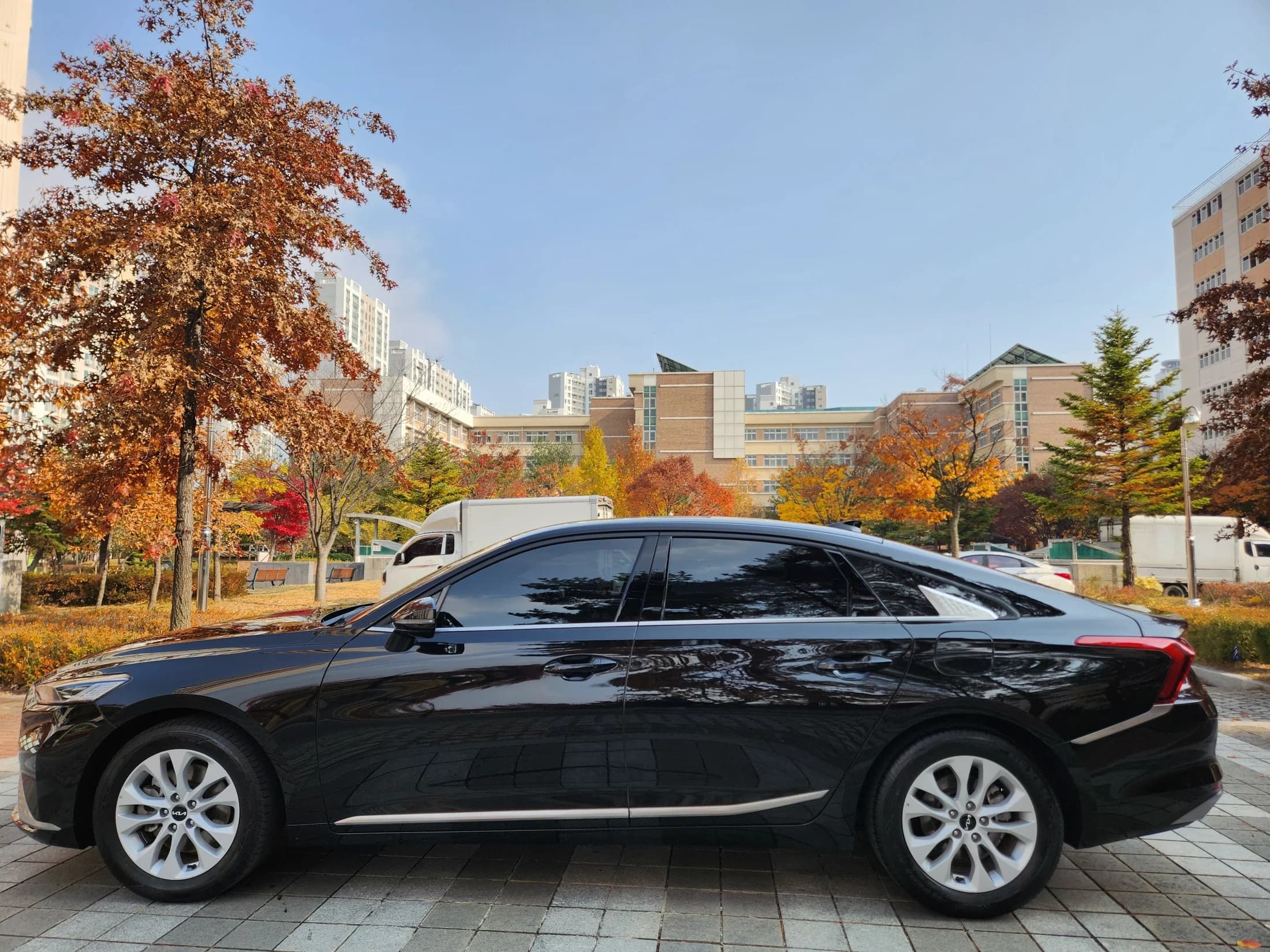 Kia K8 2.5 Gasoline 2WD Noblesse Light, 2023 г. 48075 км. — фото 2