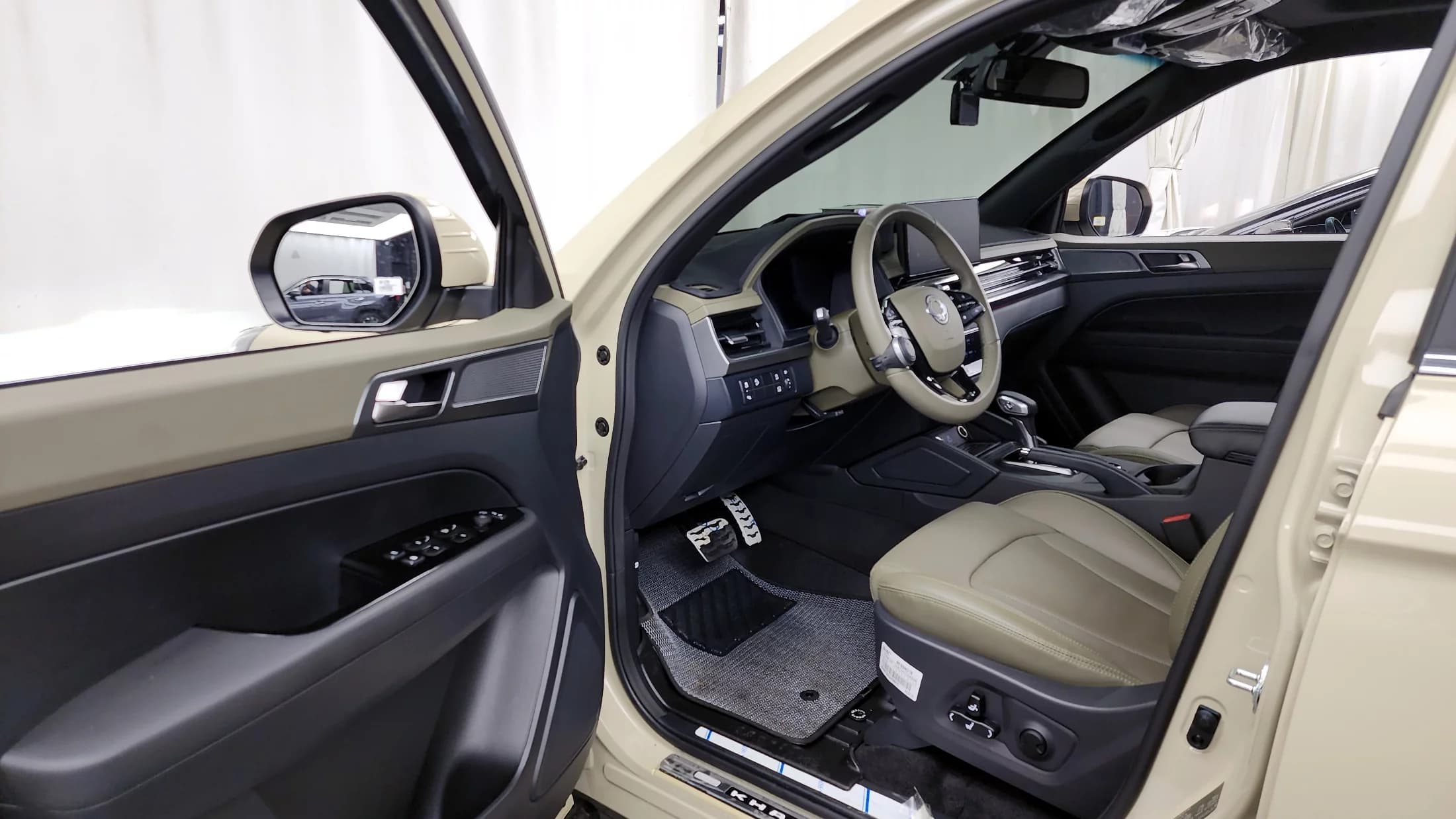SsangYong Rexton Diesel 2.2 4WD Culman Noblesse, 2024 г. 5823 км. — фото 10