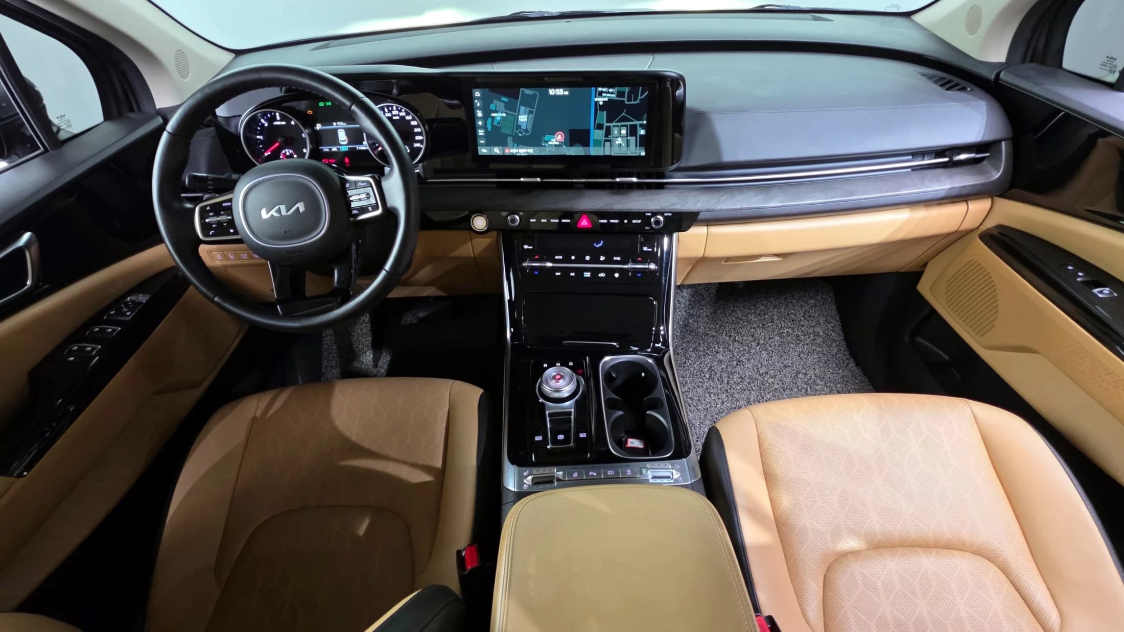 Kia Carnival 9-Seater Noblesse, 2023 г. 71542 км. — фото 7