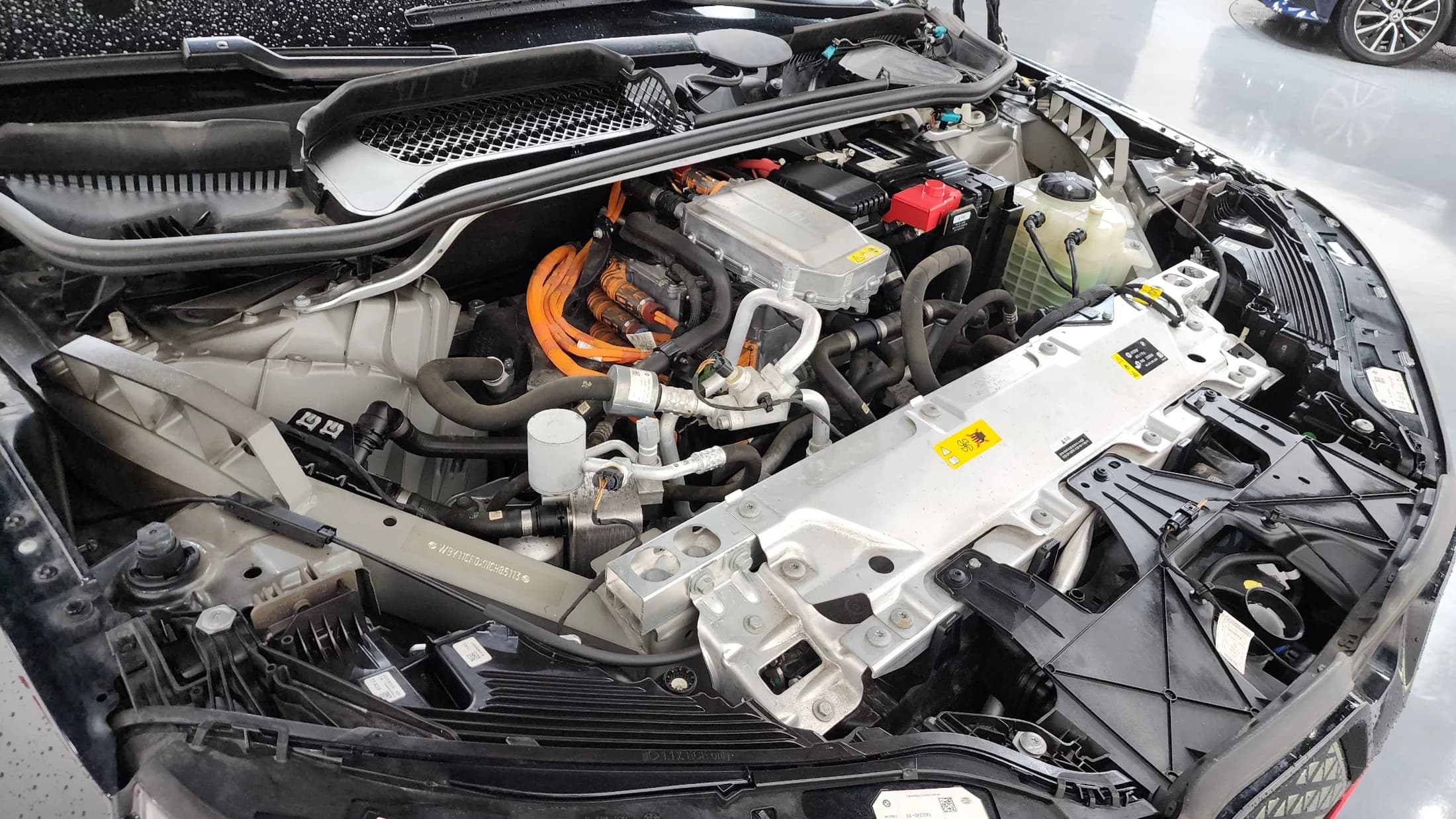 BMW iX xDrive40 First Edition, электромобиль, 2021 г. 58644 км. — фото 6