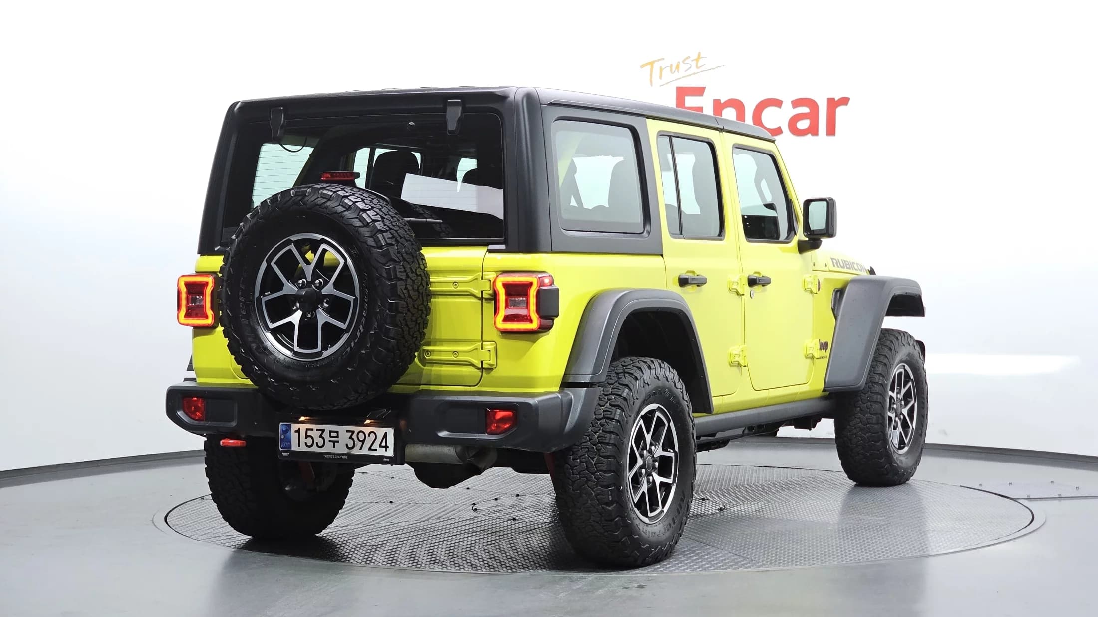 Jeep WRANGLER 2.0 Rubicon 4Door, 2023 г. 36778 км. — фото 2