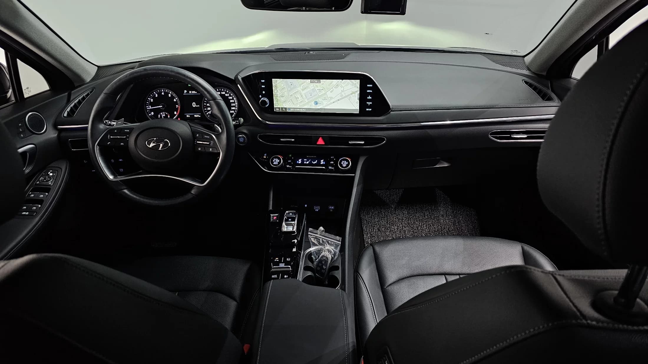 Hyundai Sonata 1.6 Turbo Premium Plus, 2022 г. 9603 км. — фото 6