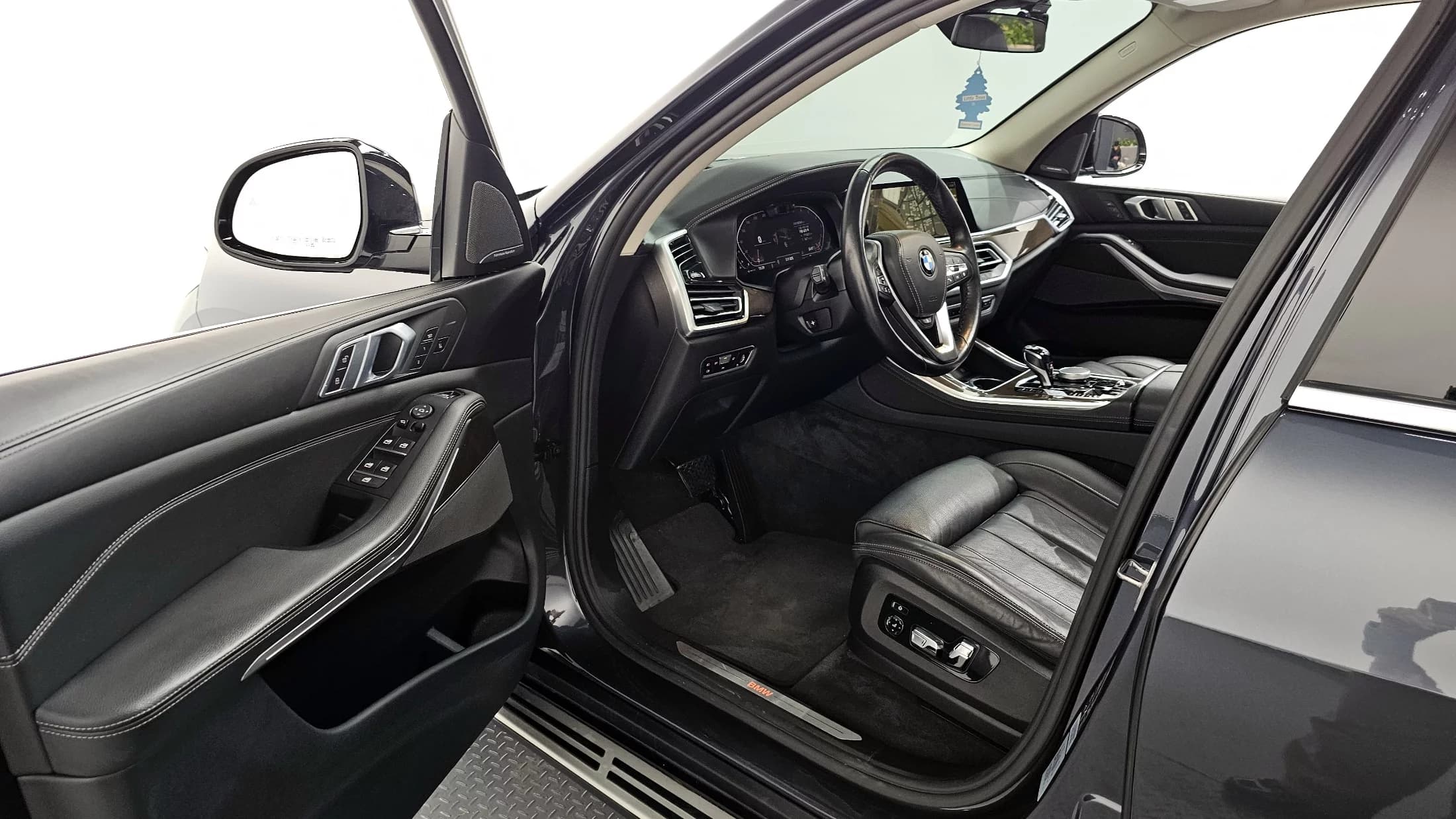 BMW X5 xDrive 40i xLine, 2021 г. 167651 км. — фото 10