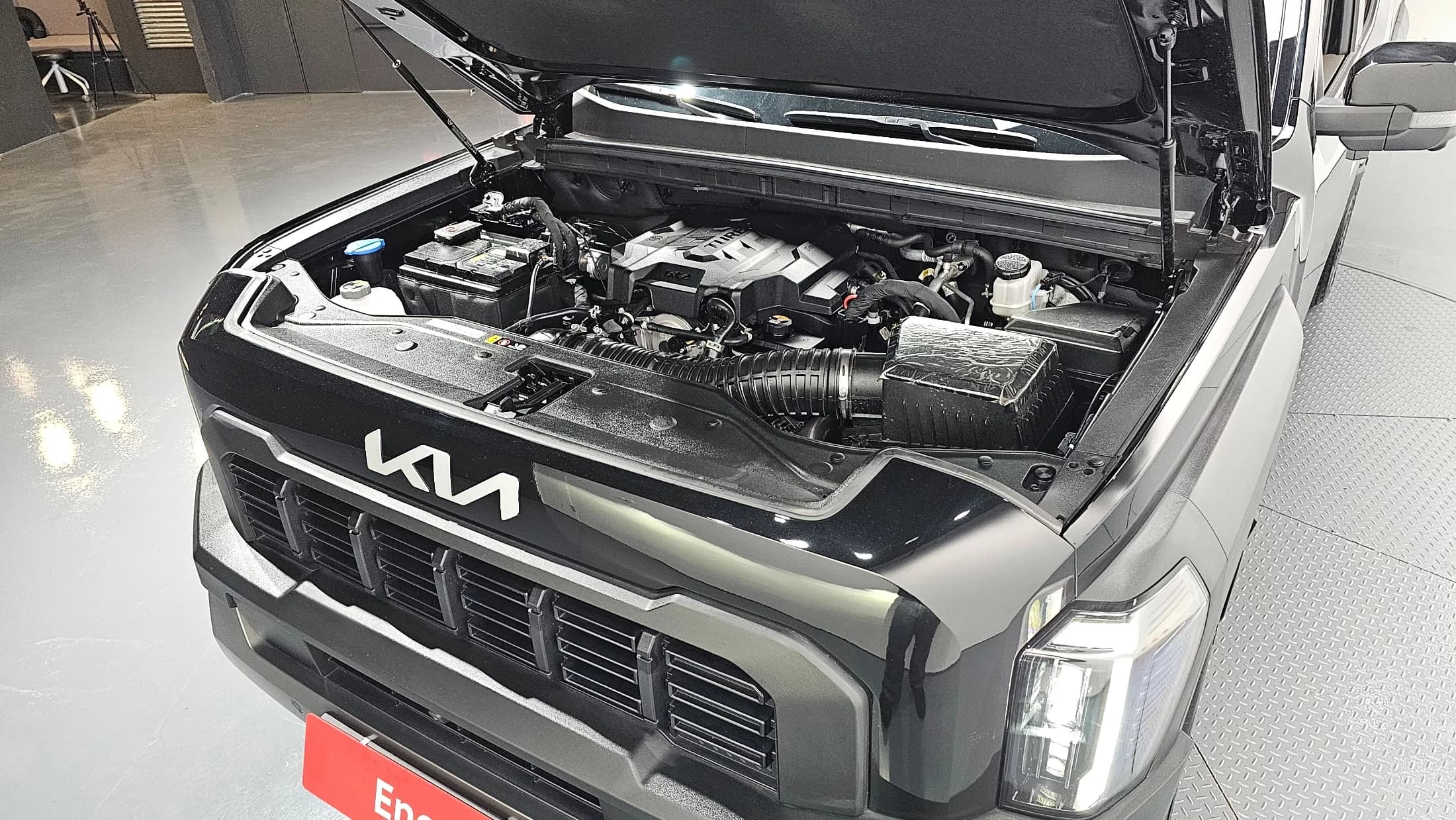 Kia Tasman 2.5T Gasoline 4WD Extreme, 2025 г. 10023 км. — фото 6