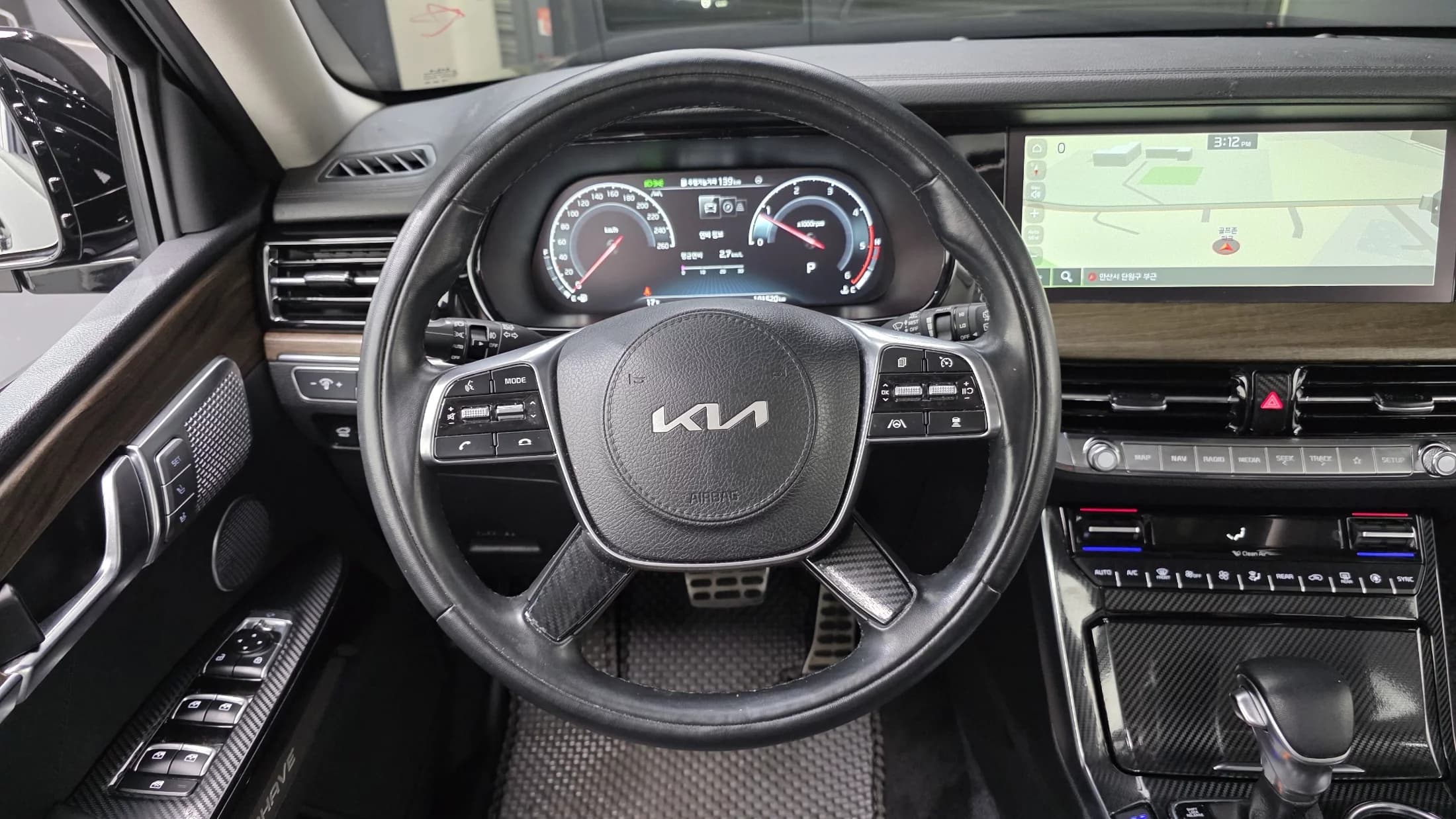 Kia Mohave Diesel 3.0 4WD 6-Seater Masters, 2022 г. 101660 км. — фото 13
