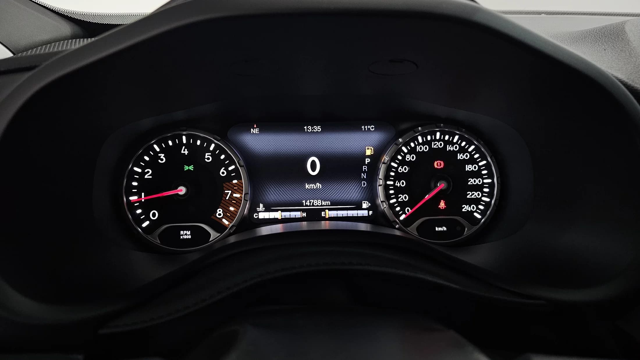 Jeep RENEGADE 2.4 Limited, 2021 г. 14901 км. — фото 7