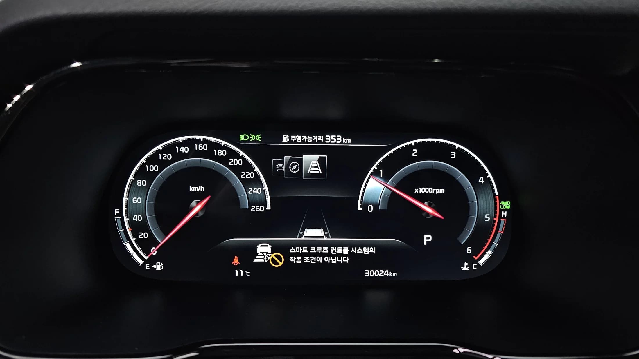 Kia Mohave Diesel 3.0 4WD 6-Seater Masters, 2023 г. 30111 км. — фото 8