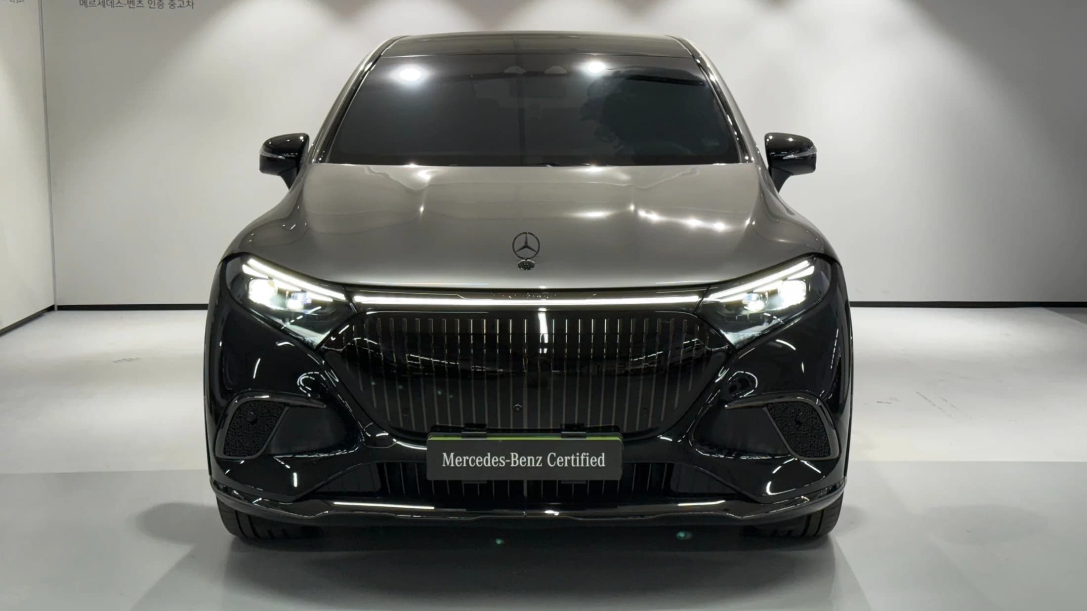 Mercedes-Benz EQS Maybach EQS680 4MATIC, электромобиль, 2024 г. 12332 км. — фото 2