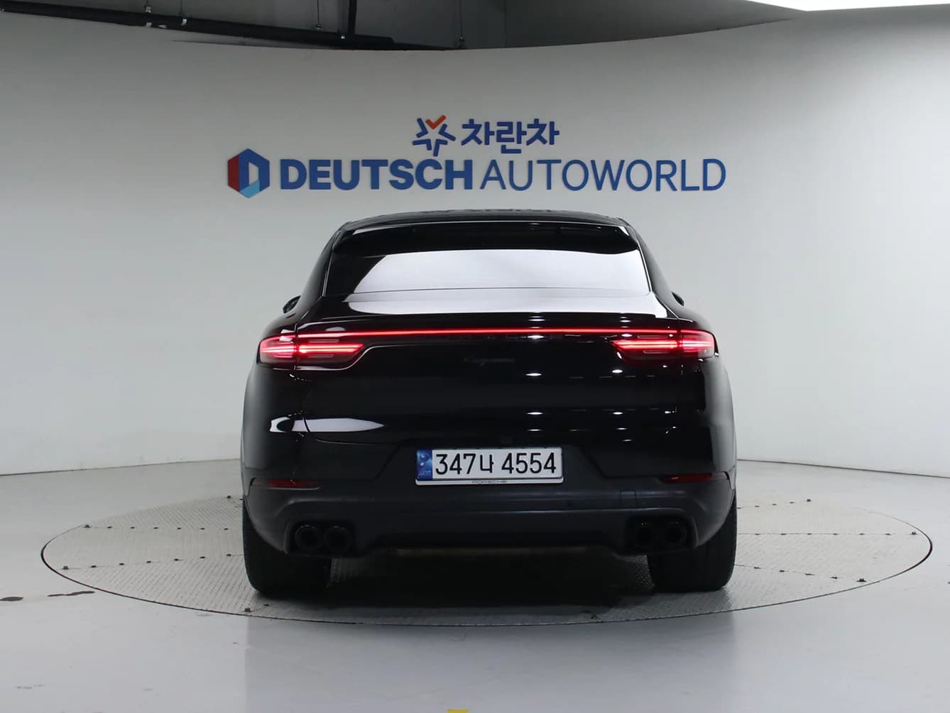 Porsche CAYENNE 3.0 COUPE PLATINUM EDITION, 2022 г. 52033 км. — фото 4