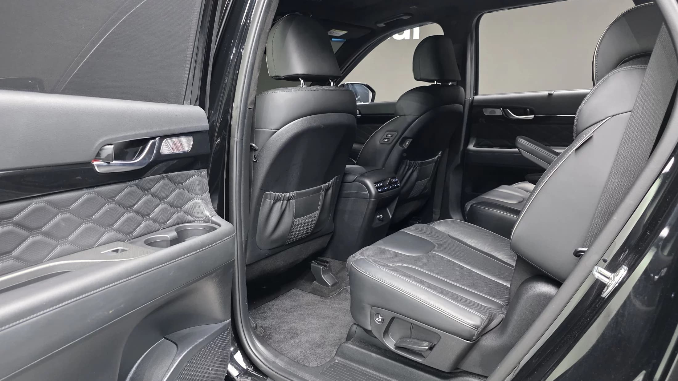 Hyundai Palisade Diesel 2.2 2WD Calligraphy, 2021 г. 62805 км. — фото 17