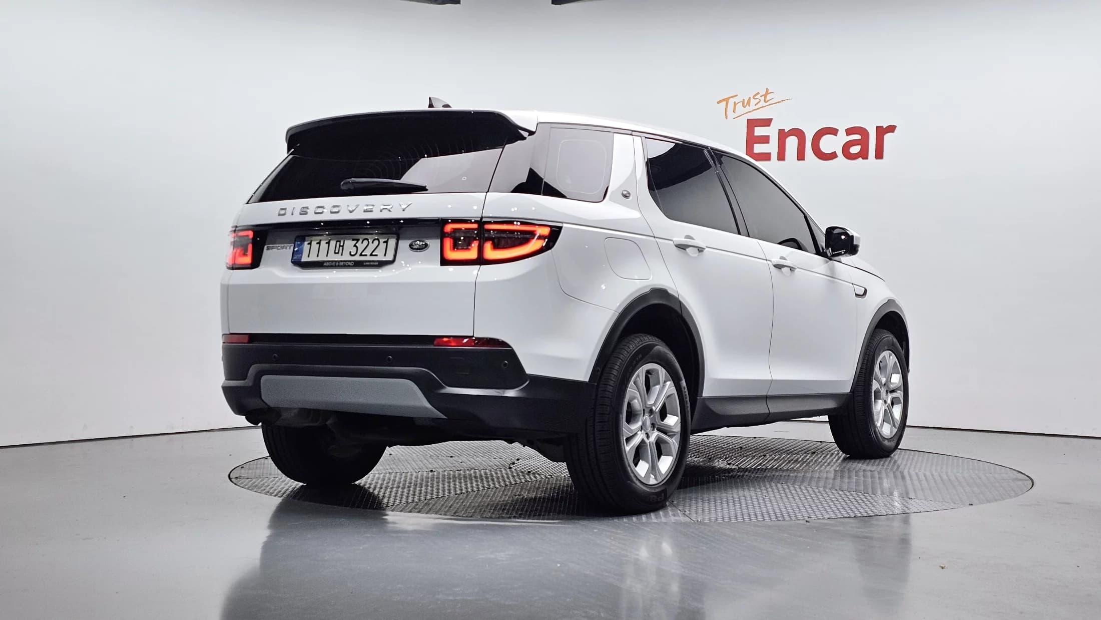 Land Rover DISCOVERY SPORT D200 S, 2021 г. 60747 км. — фото 2