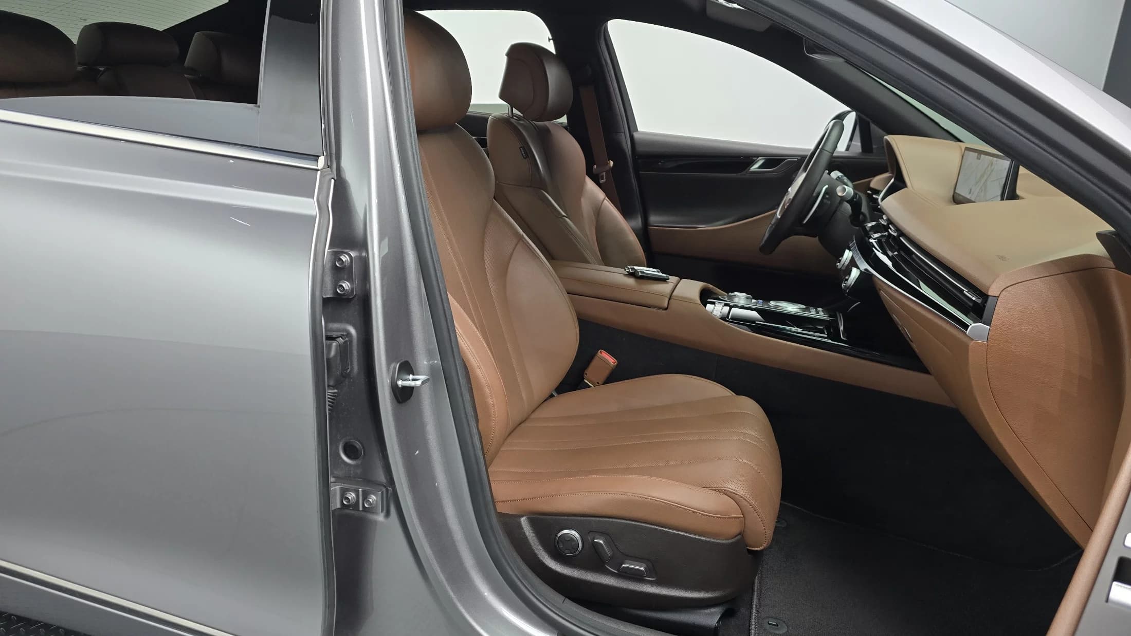 Genesis G80 Diesel 2.2 AWD, 2022 г. 228291 км. — фото 10