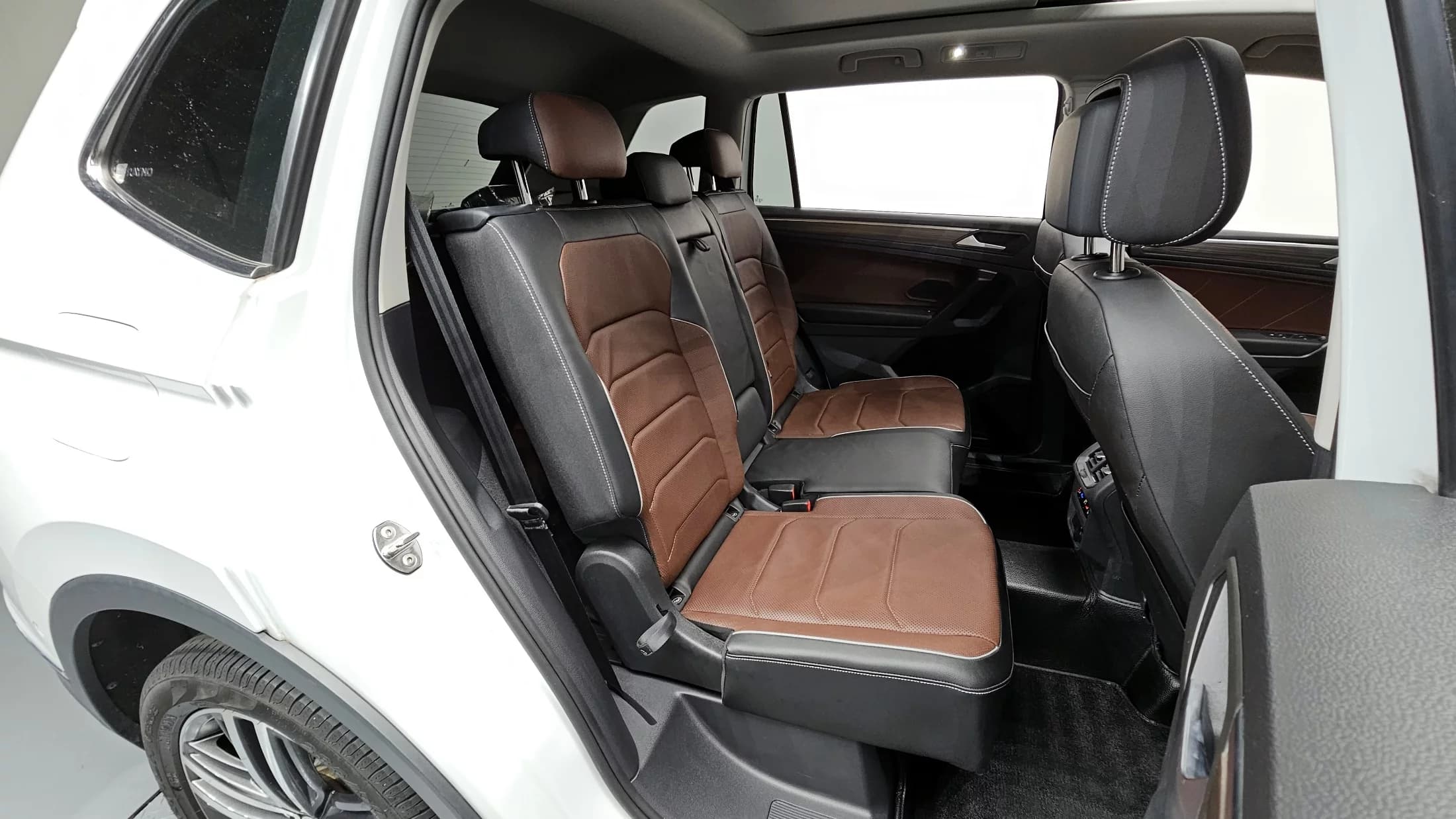 Volkswagen TIGUAN 2.0 TSI Prestige, 2022 г. 44082 км. — фото 11