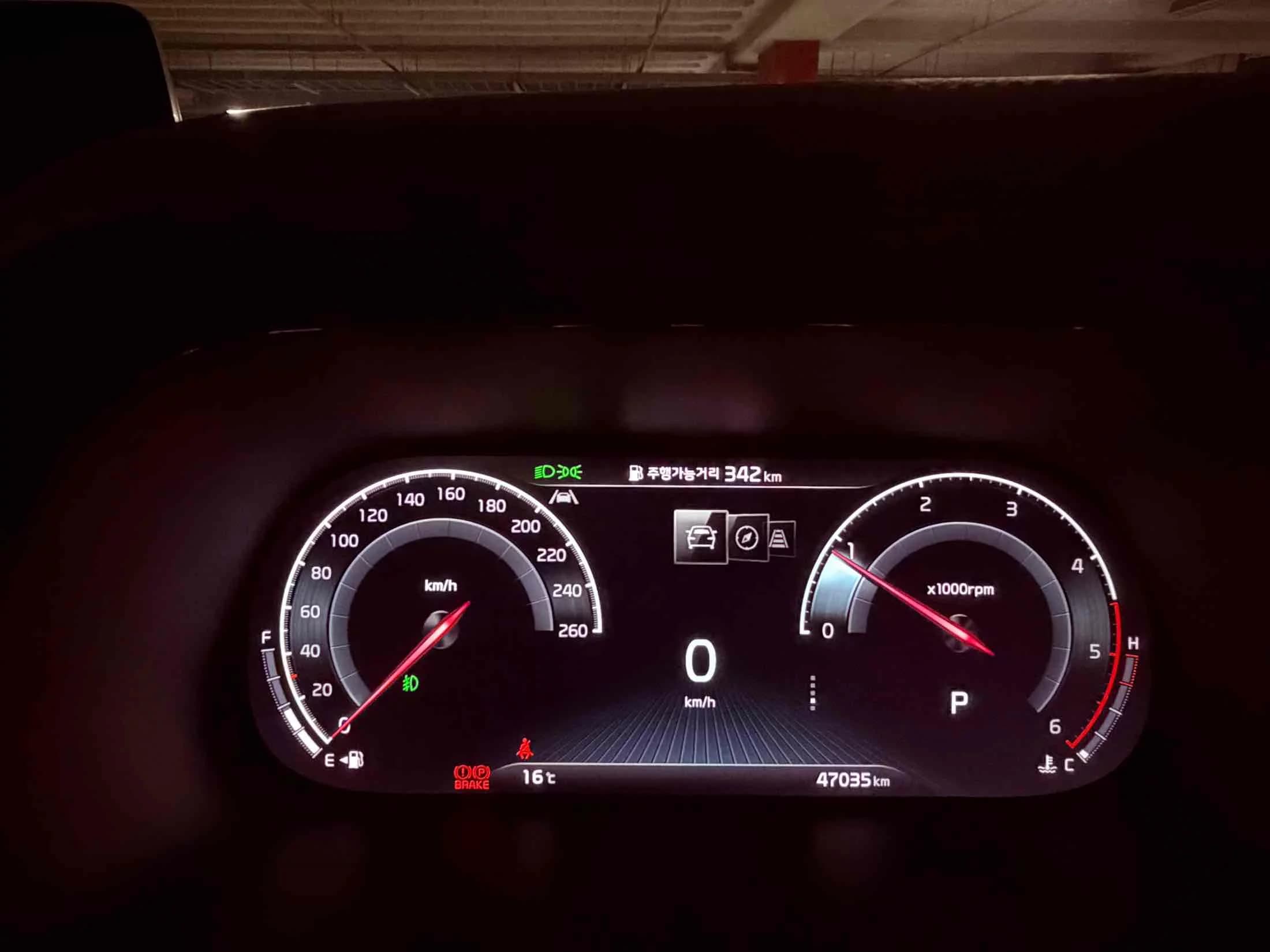 Kia Mohave Diesel 3.0 4WD 7-Seater Masters, 2022 г. 47142 км. — фото 8
