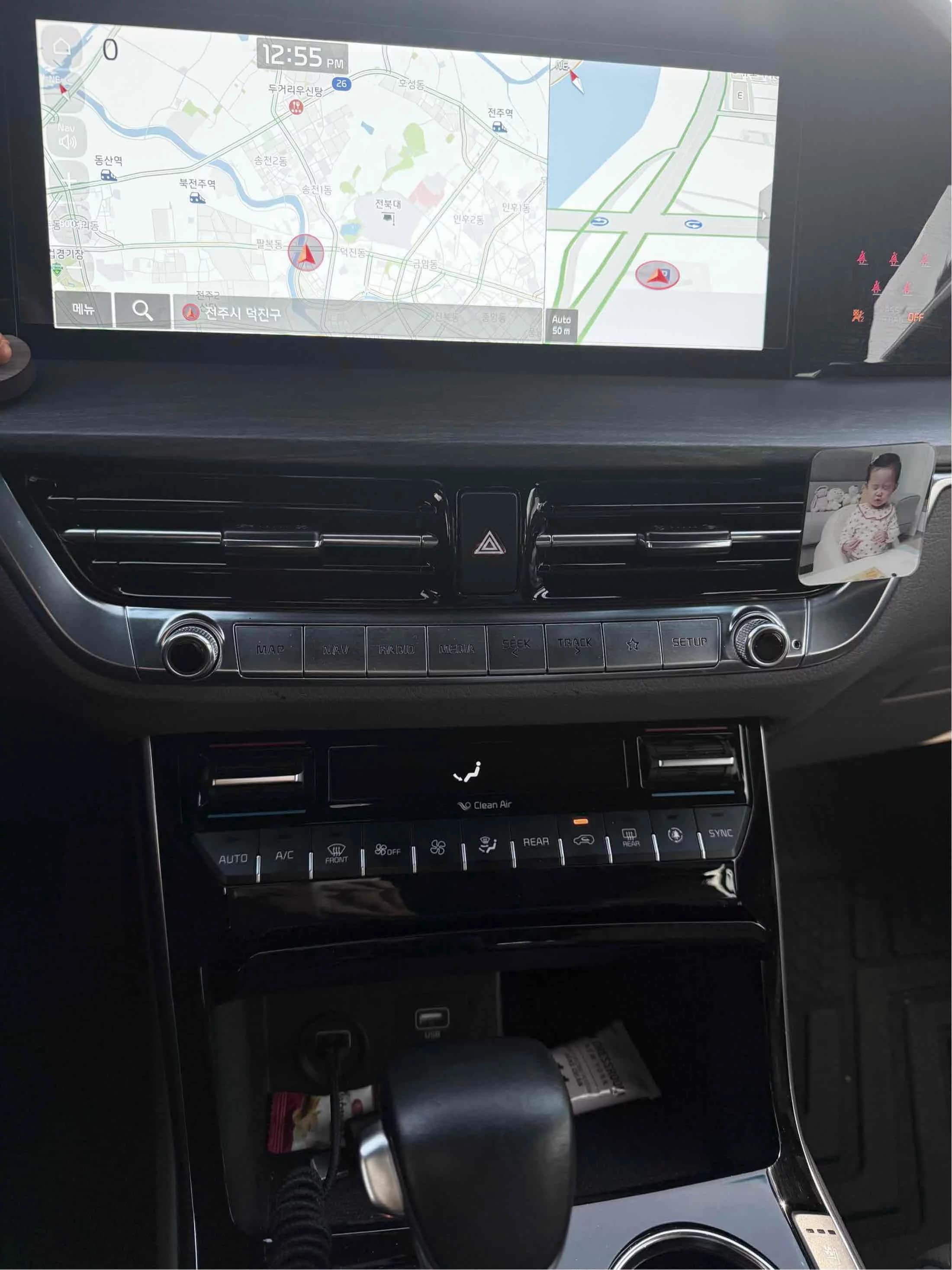 Kia Mohave Diesel 3.0 4WD 7-Seater Masters, 2022 г. 47142 км. — фото 9