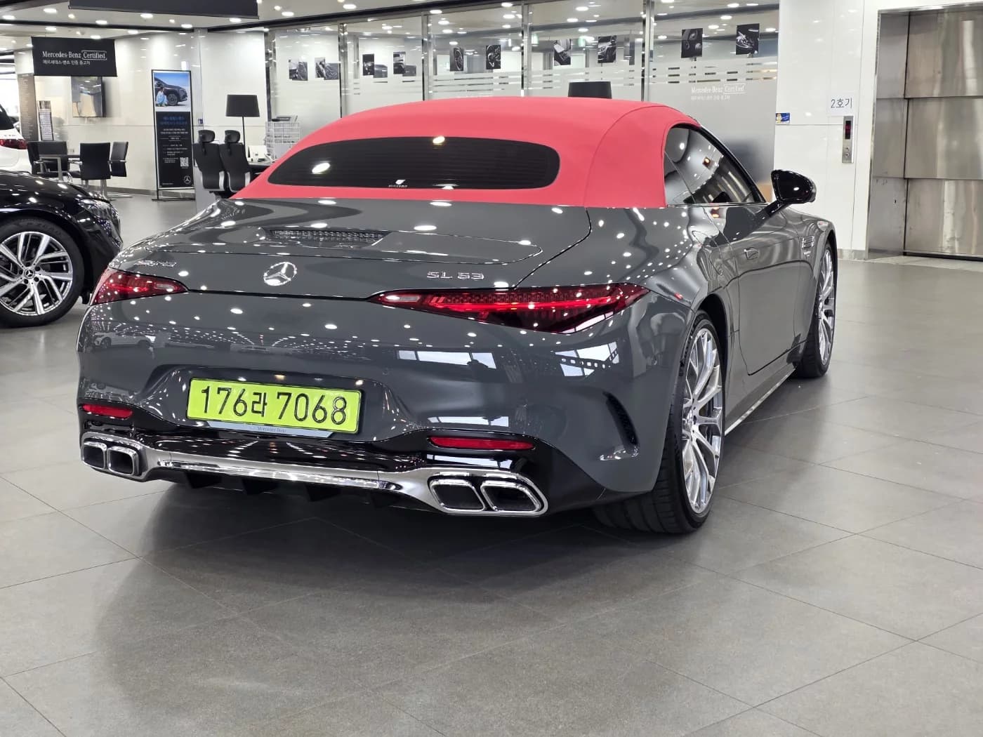 Mercedes-Benz SL-Class AMG SL63 4MATIC+ Manufaktur, 2024 г. 302 км. — фото 4