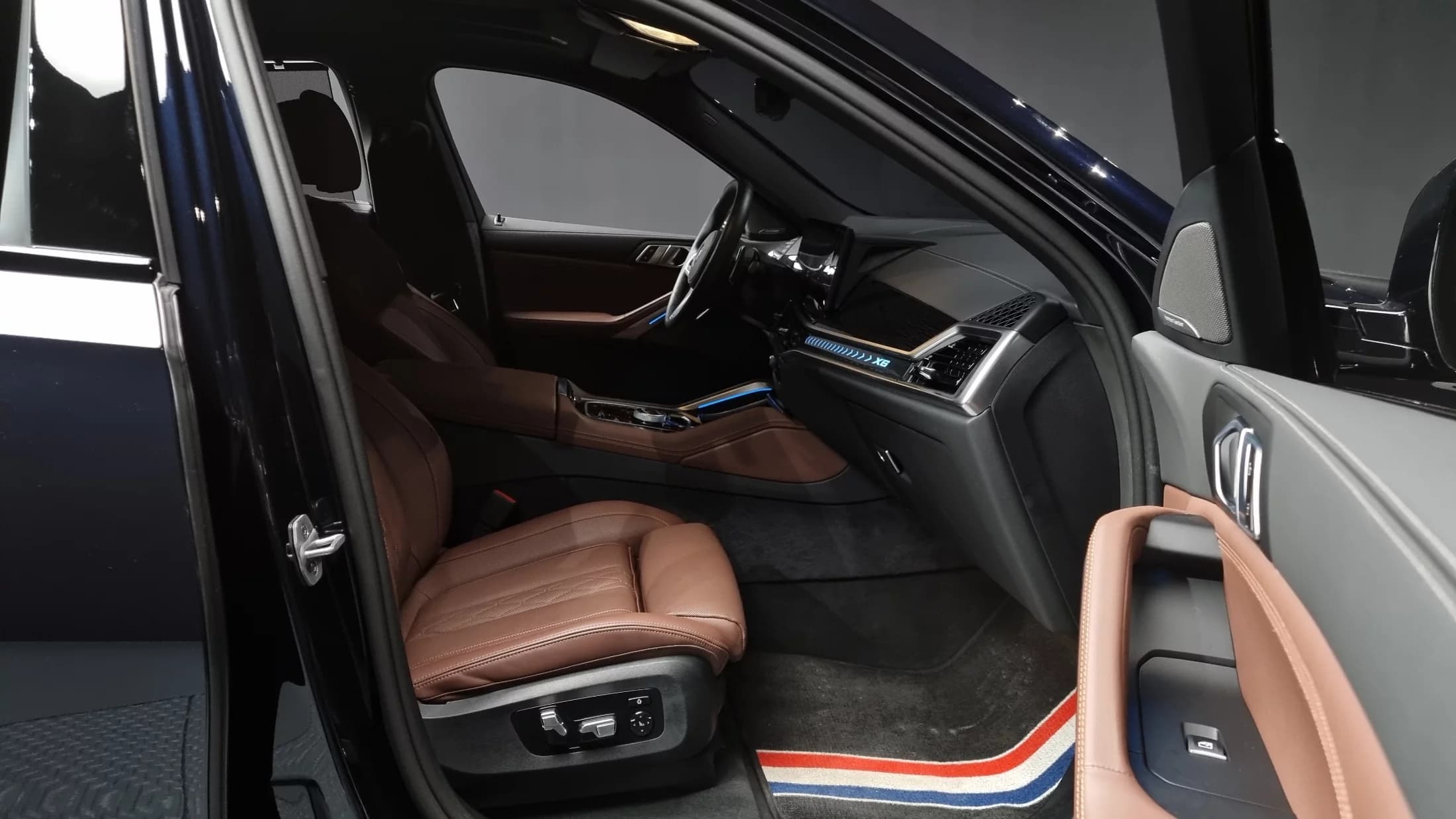 BMW X6 xDrive30d M Sport, 2025 г. 21561 км. — фото 11
