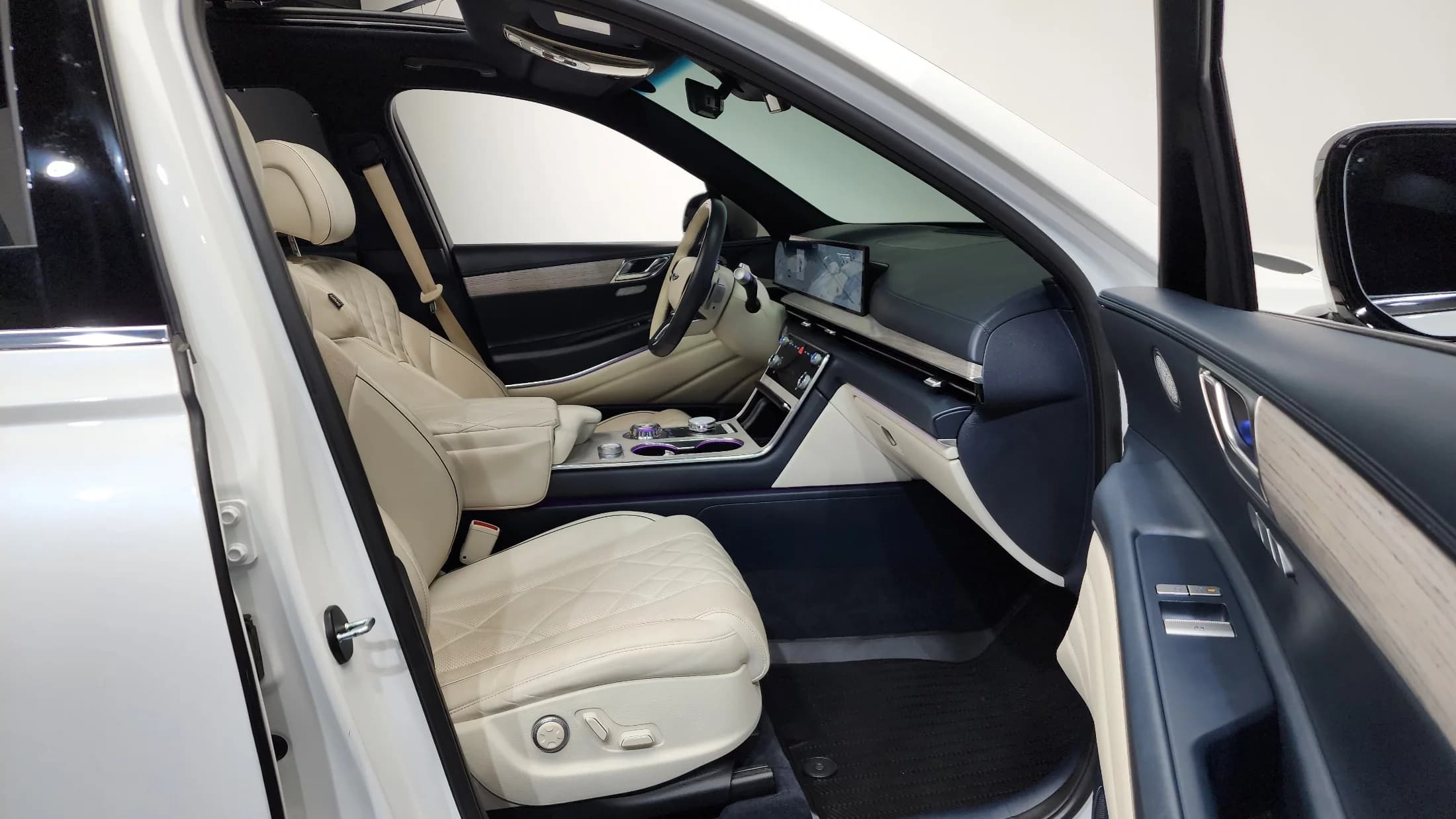 Genesis GV80 2.5T Gasoline AWD, 2023 г. 37931 км. — фото 11