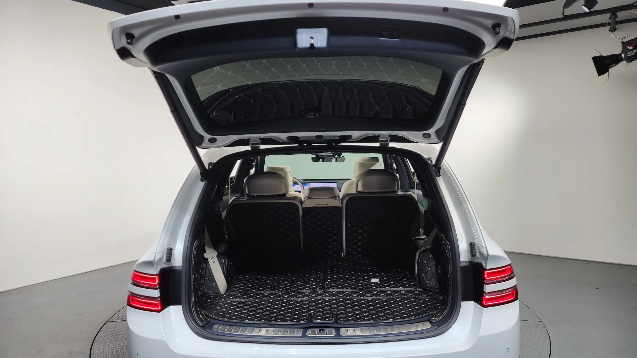 Genesis GV80 2.5T Gasoline AWD, 2023 г. 37931 км. — фото 20