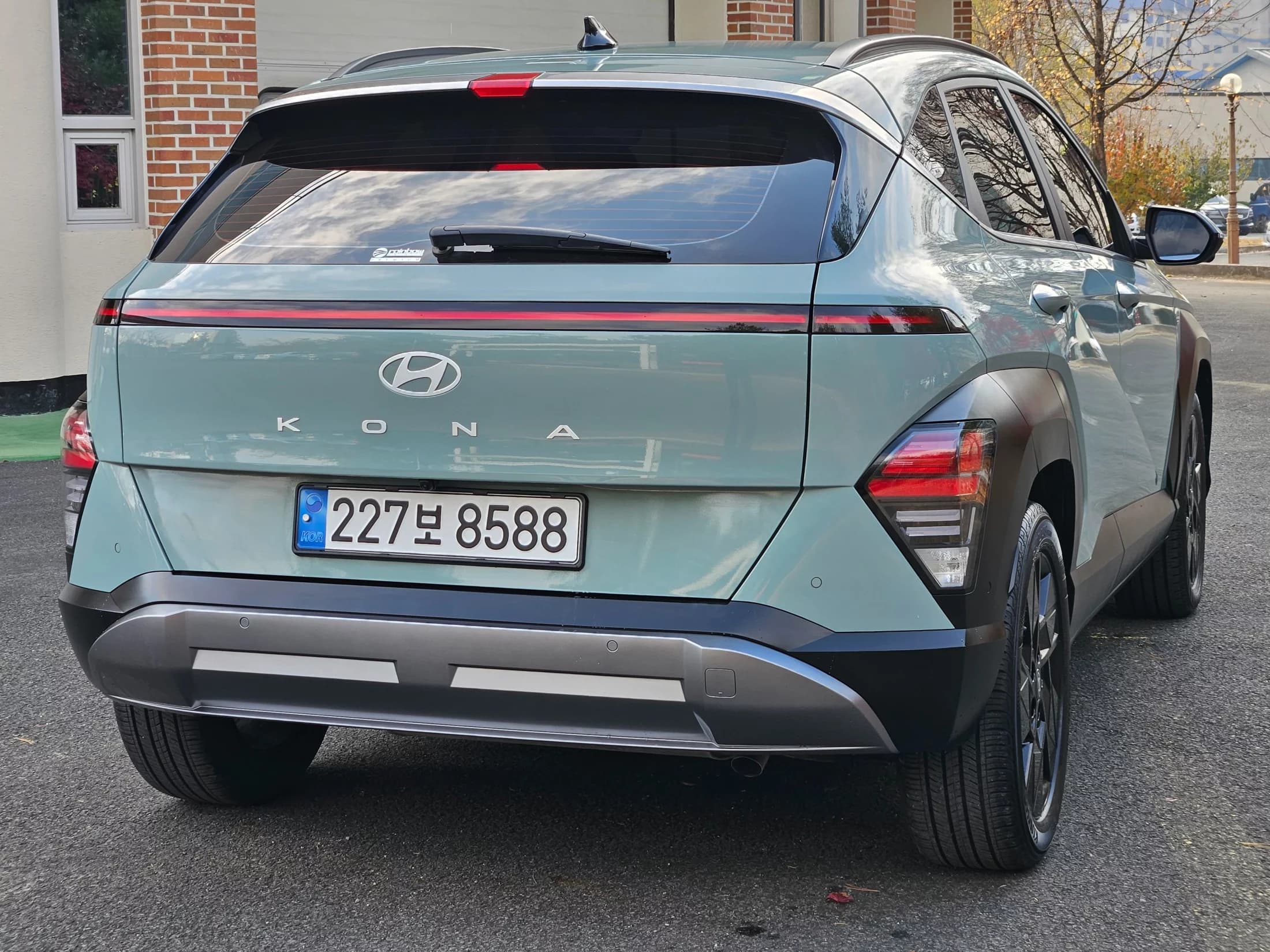 Hyundai Kona Inspiration, гибрид, 2025 г. 5870 км. — фото 6