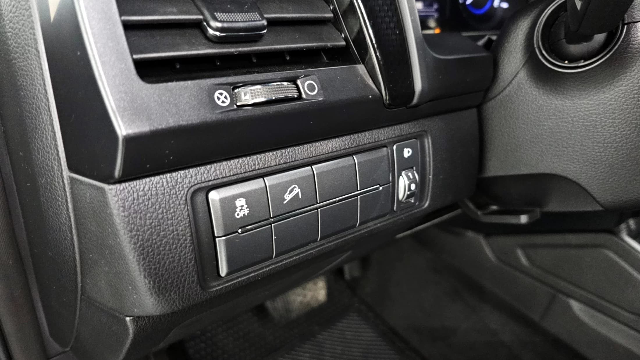 SsangYong Rexton Diesel 2.2 4WD Prestige, 2021 г. 87861 км. — фото 17
