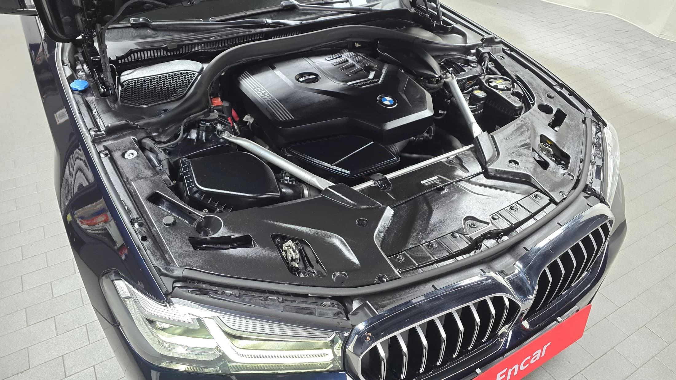 BMW 5-Series 520i M Sport, 2022 г. 33641 км. — фото 6