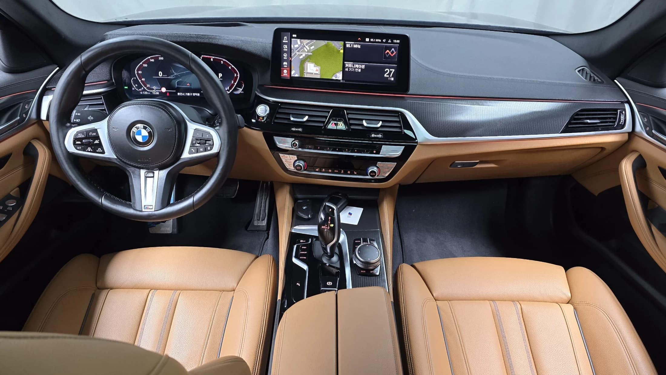 BMW 5-Series 520i M Sport, 2022 г. 33641 км. — фото 7