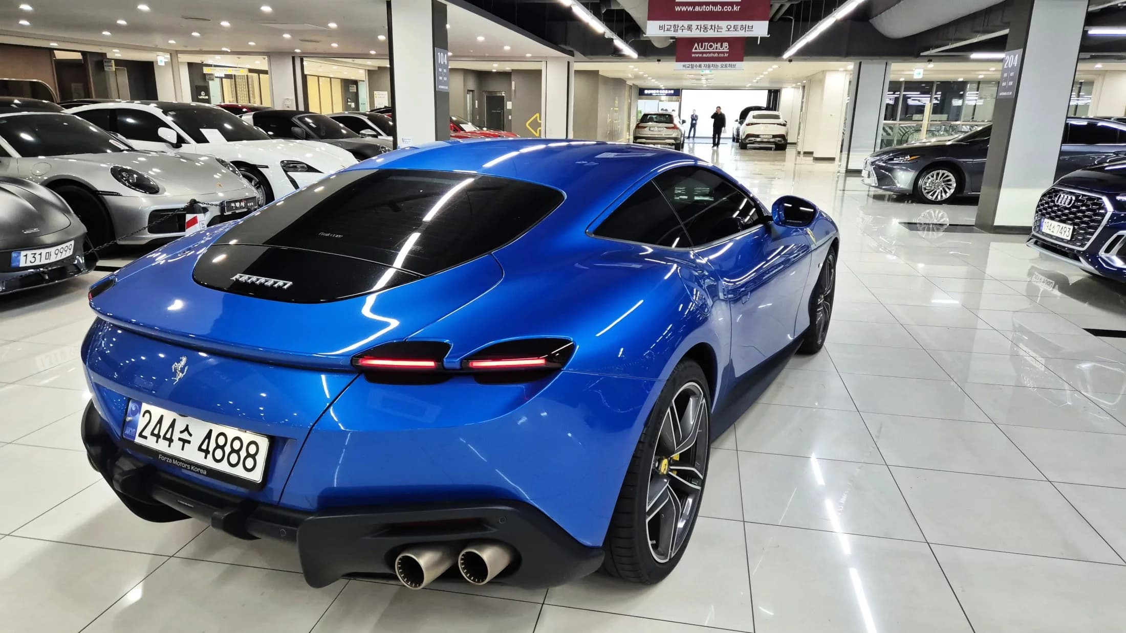 Ferrari ROMA 3.9, 2023 г. 9903 км. — фото 4