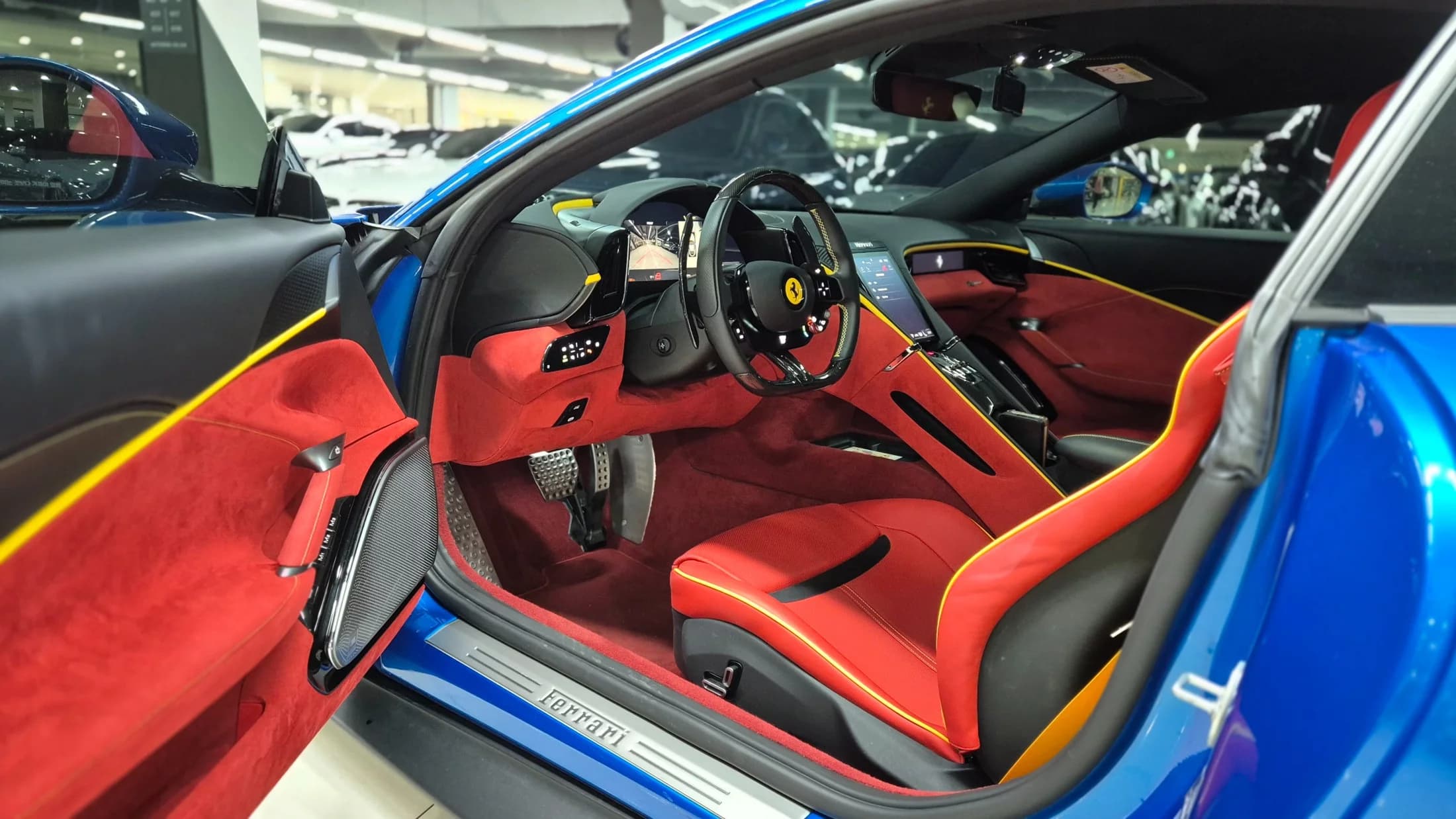 Ferrari ROMA 3.9, 2023 г. 9903 км. — фото 7