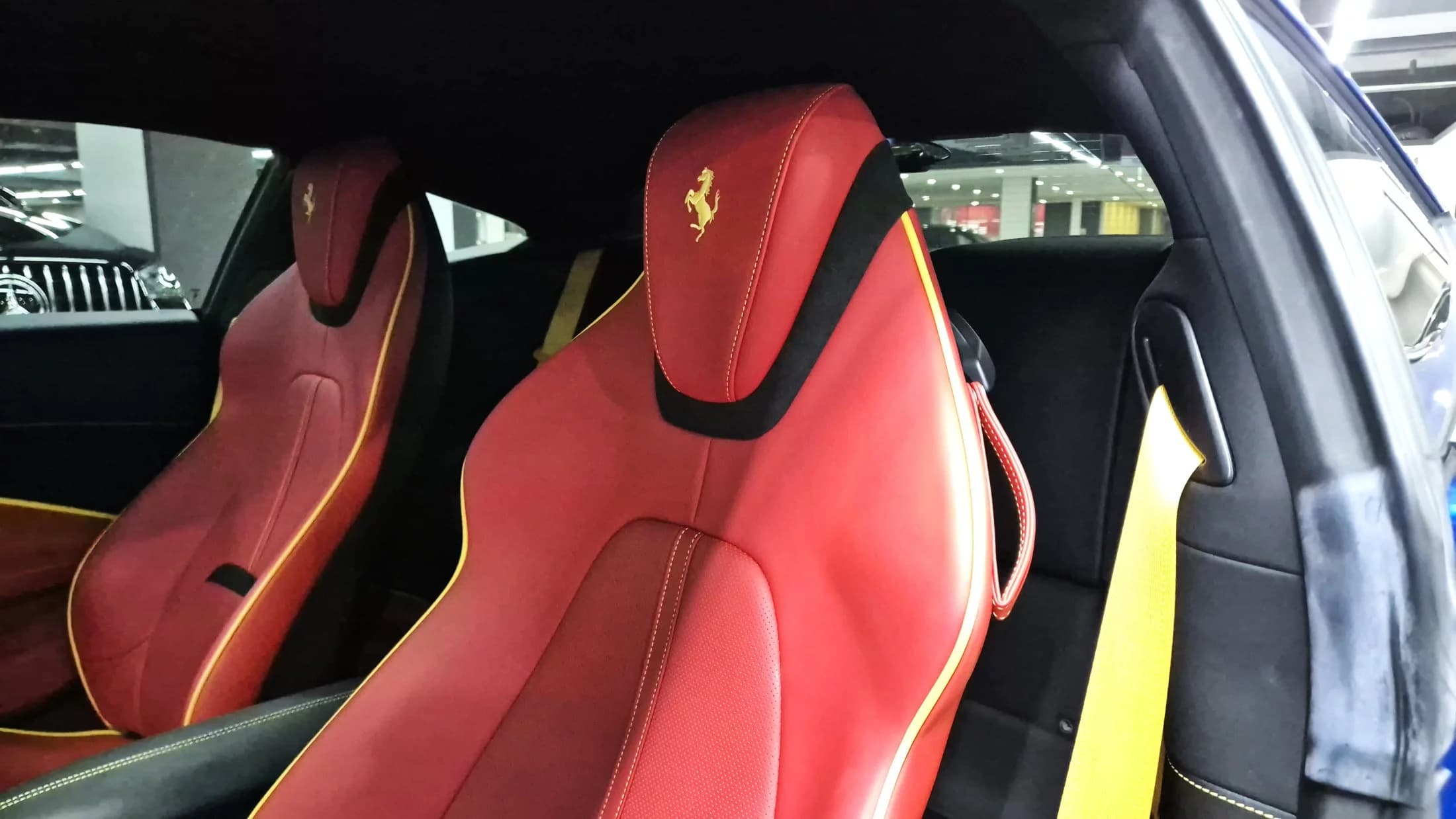 Ferrari ROMA 3.9, 2023 г. 9903 км. — фото 10