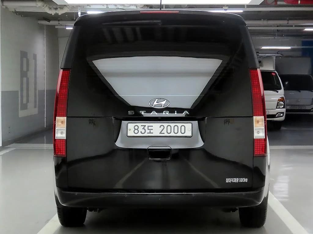 Hyundai Staria L3.5 Cargo 3-Seater Modern, 2021 г. 82971 км. — фото 20