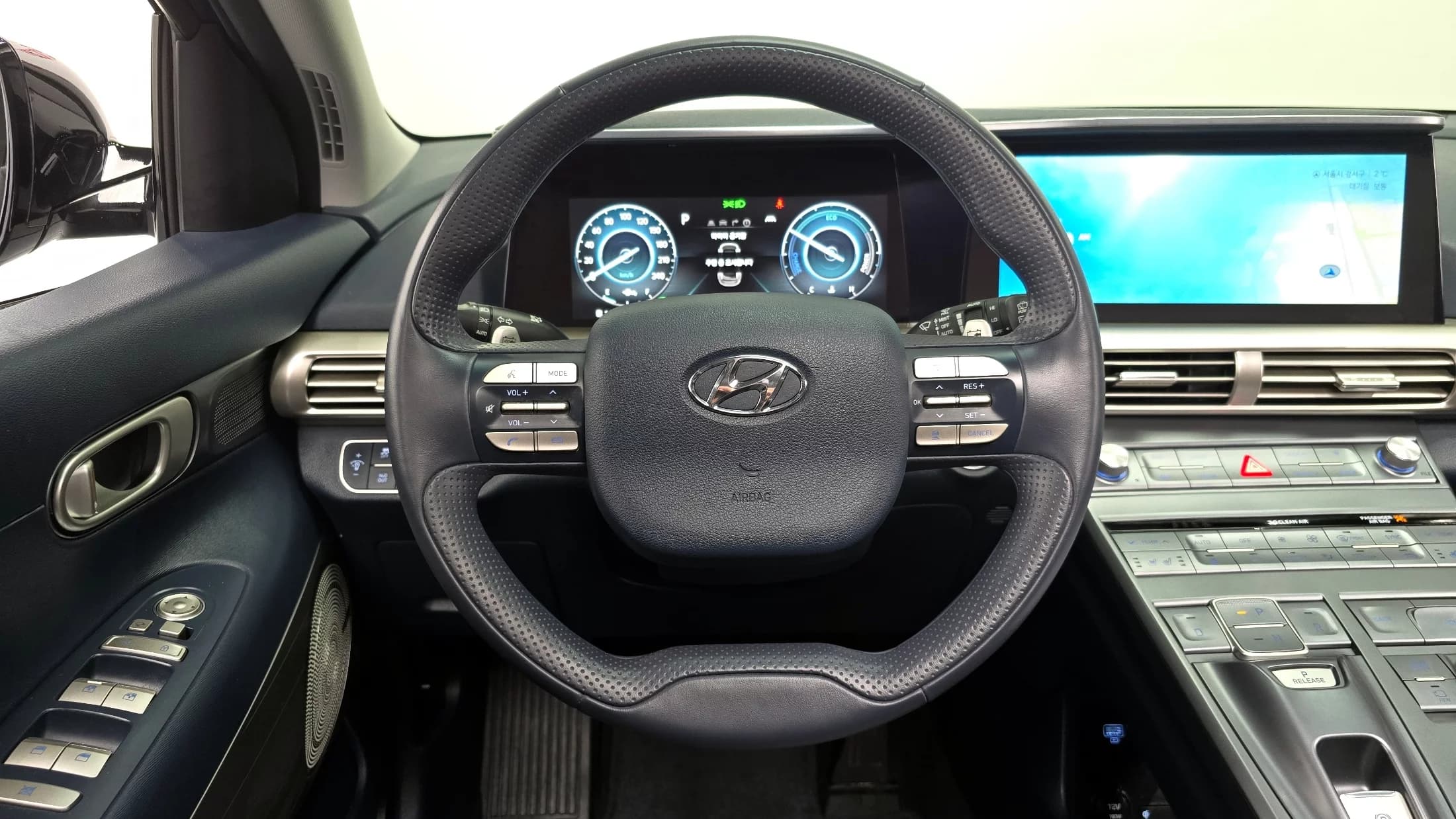 Hyundai Nexo Premium, 2022 г. 44853 км. — фото 13