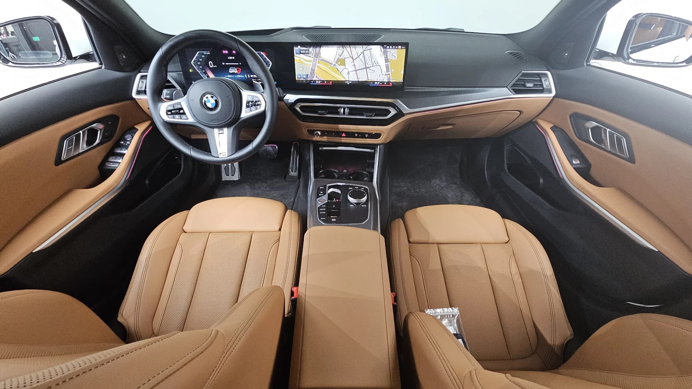 BMW 3-Series 320i M Sport, 2023 г. 27355 км. — фото 7