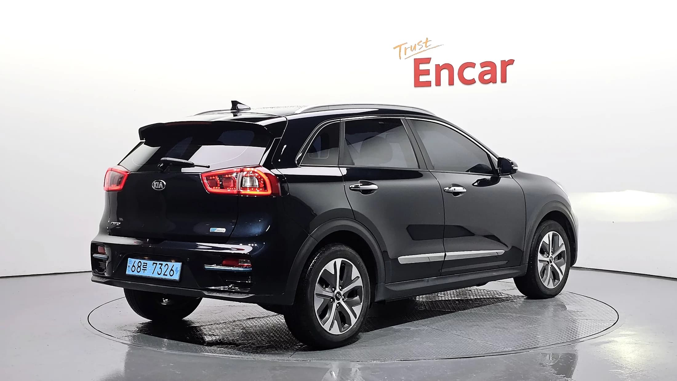 Kia Niro Noblesse, электромобиль, 2021 г. 84190 км. — фото 2