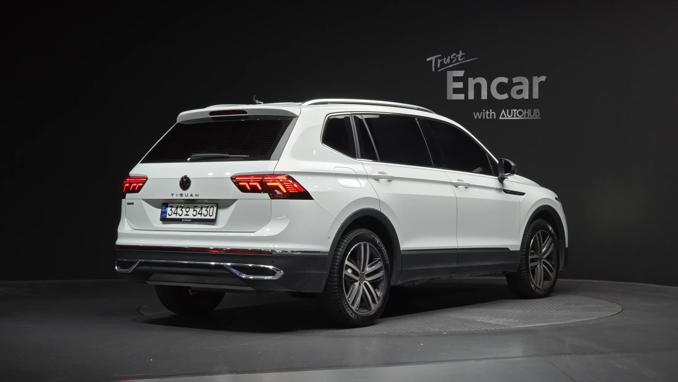 Volkswagen TIGUAN 2.0 TSI Prestige, 2023 г. 20854 км. — фото 2
