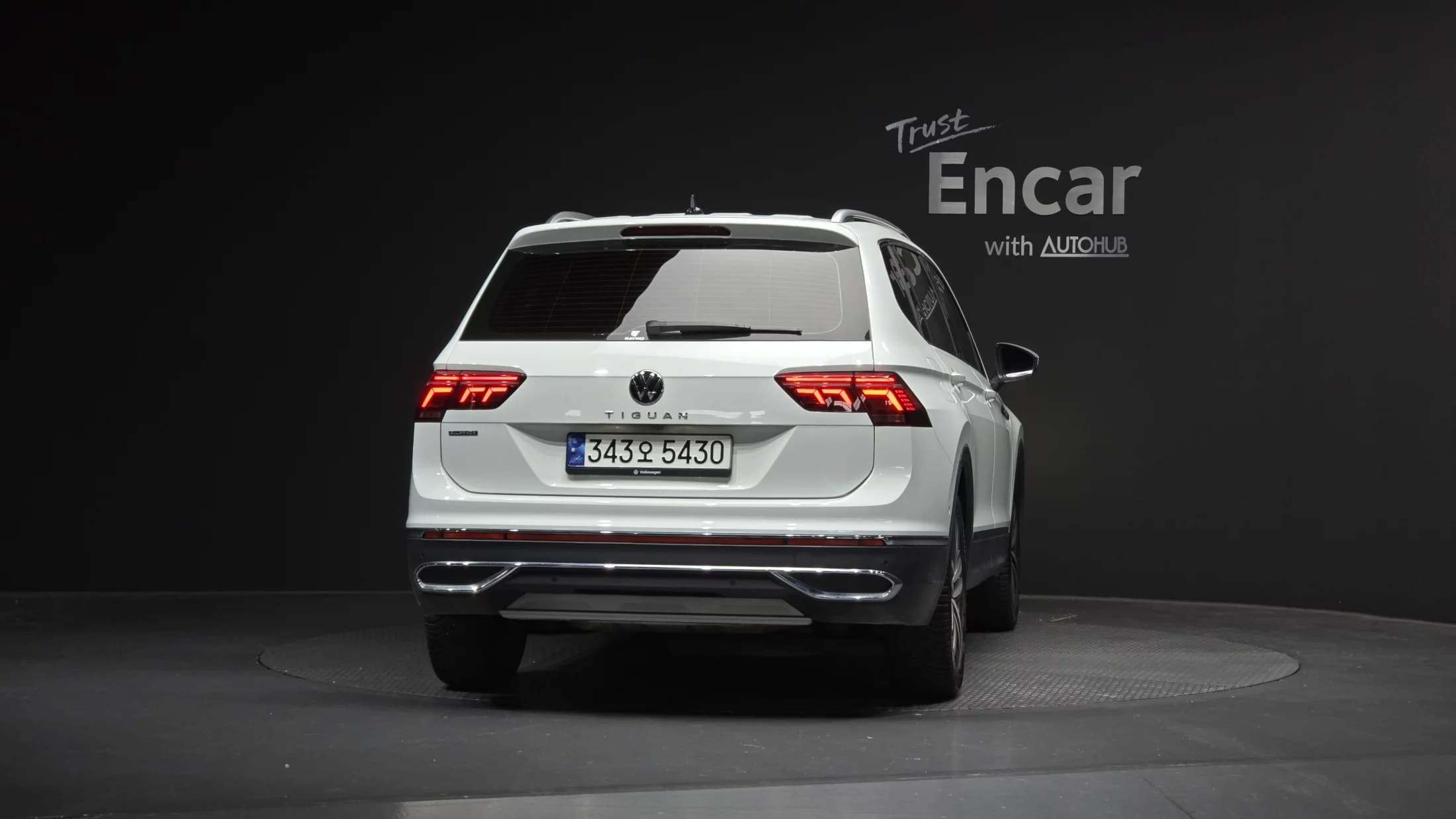 Volkswagen TIGUAN 2.0 TSI Prestige, 2023 г. 20854 км. — фото 4