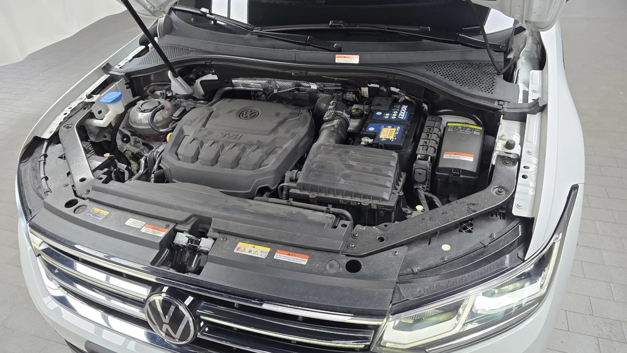 Volkswagen TIGUAN 2.0 TSI Prestige, 2023 г. 20854 км. — фото 6