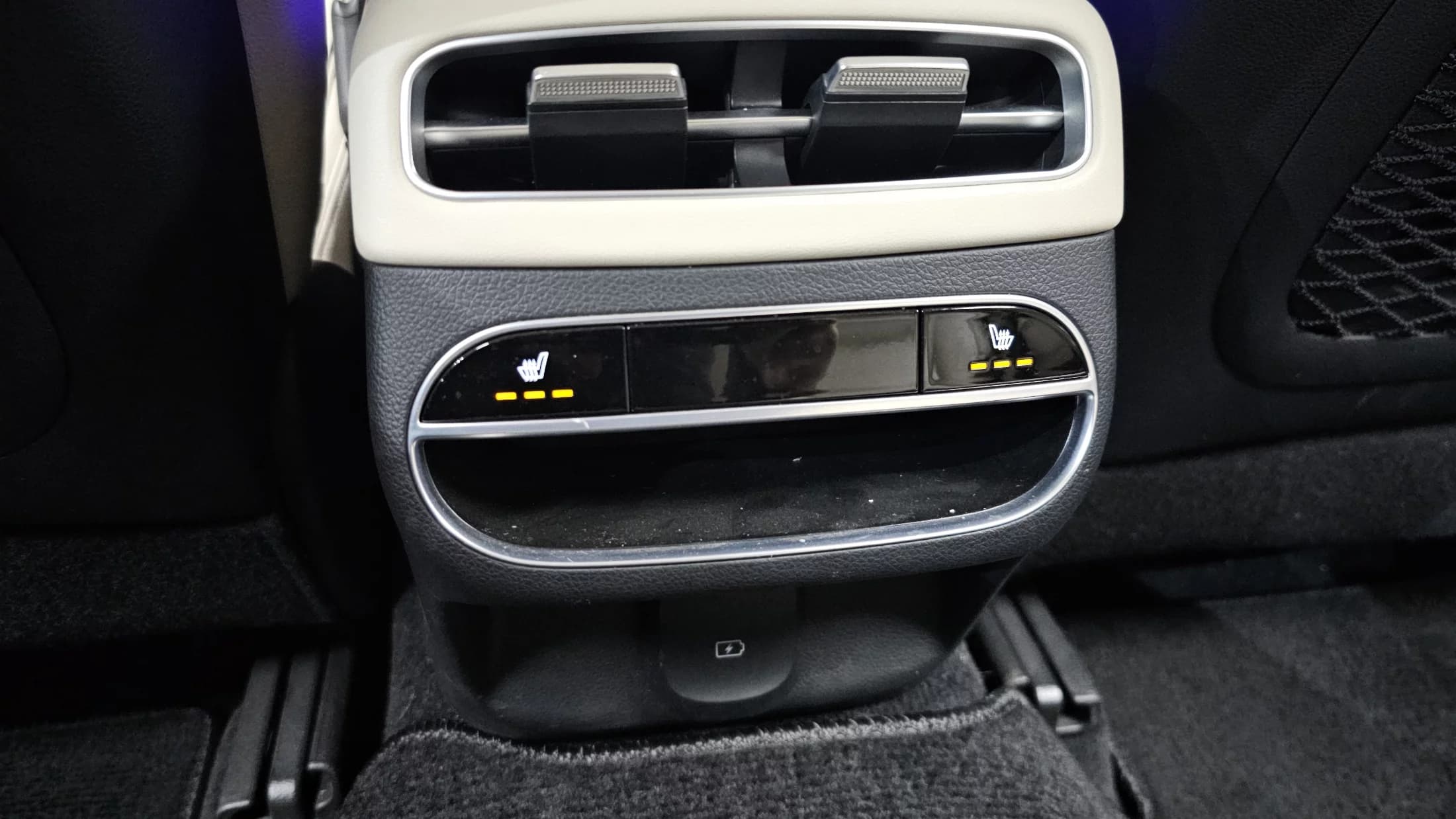Genesis GV70 2.5T Gasoline AWD, 2021 г. 93954 км. — фото 19