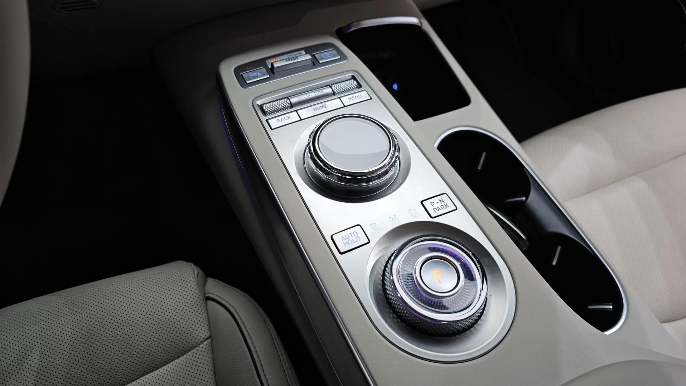 Genesis GV70 2.5T Gasoline AWD, 2021 г. 93954 км. — фото 9